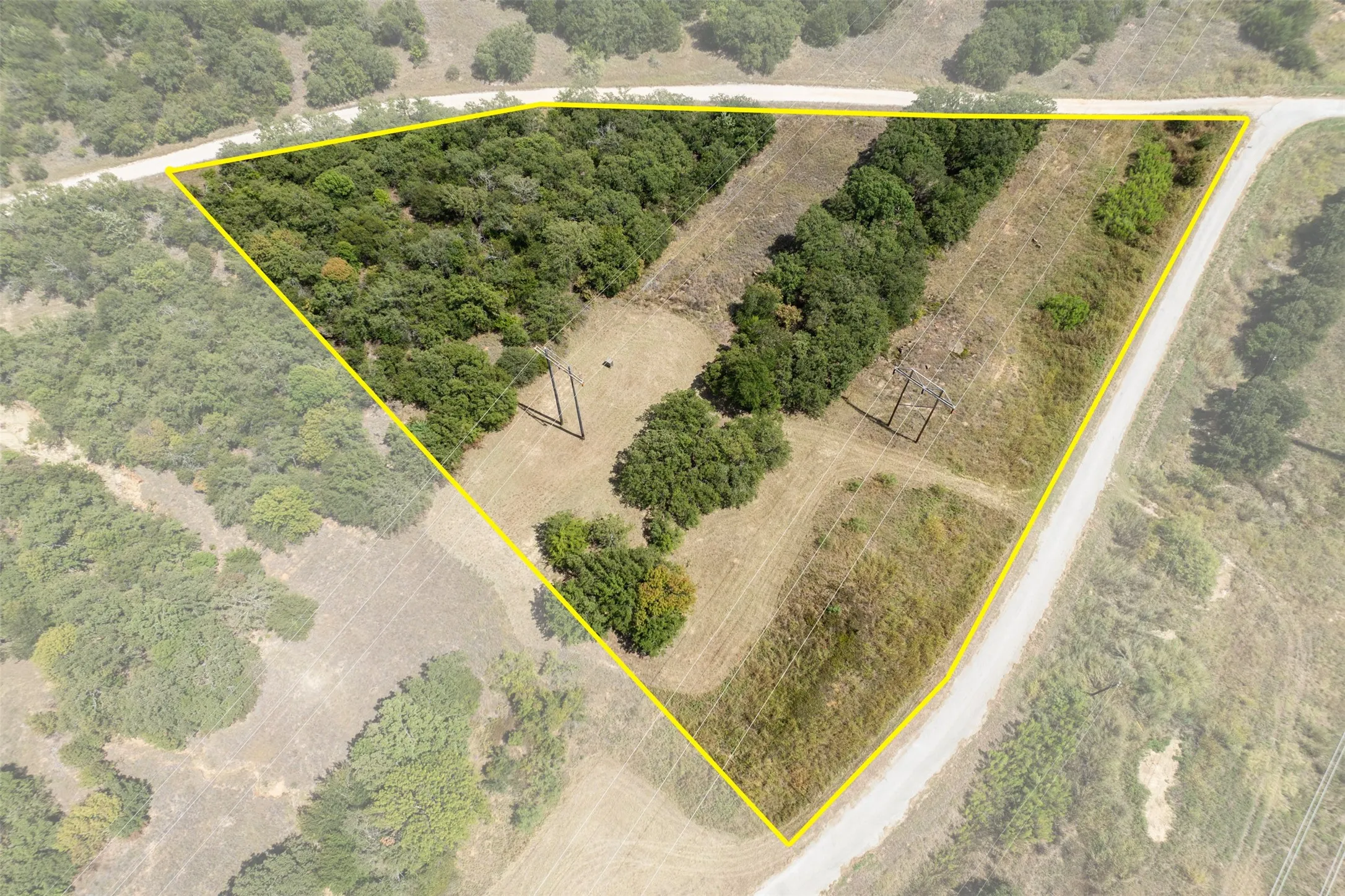 Unimproved Land For Sale in Montague County , 721 Sandstone Court, Bowie, Texas 76230, 0, 0, Garage spaces, 0 Sqft, built in 0, Price $40,000, mls#21049841, Real Estate Agent in Bowie, Homes For Sale in Montague county, Homes For Sale in Bowie, Realtor in Bowie Texas, Real Estate Brokerage Independent Realty Texas, Luminita Cordes Realtor