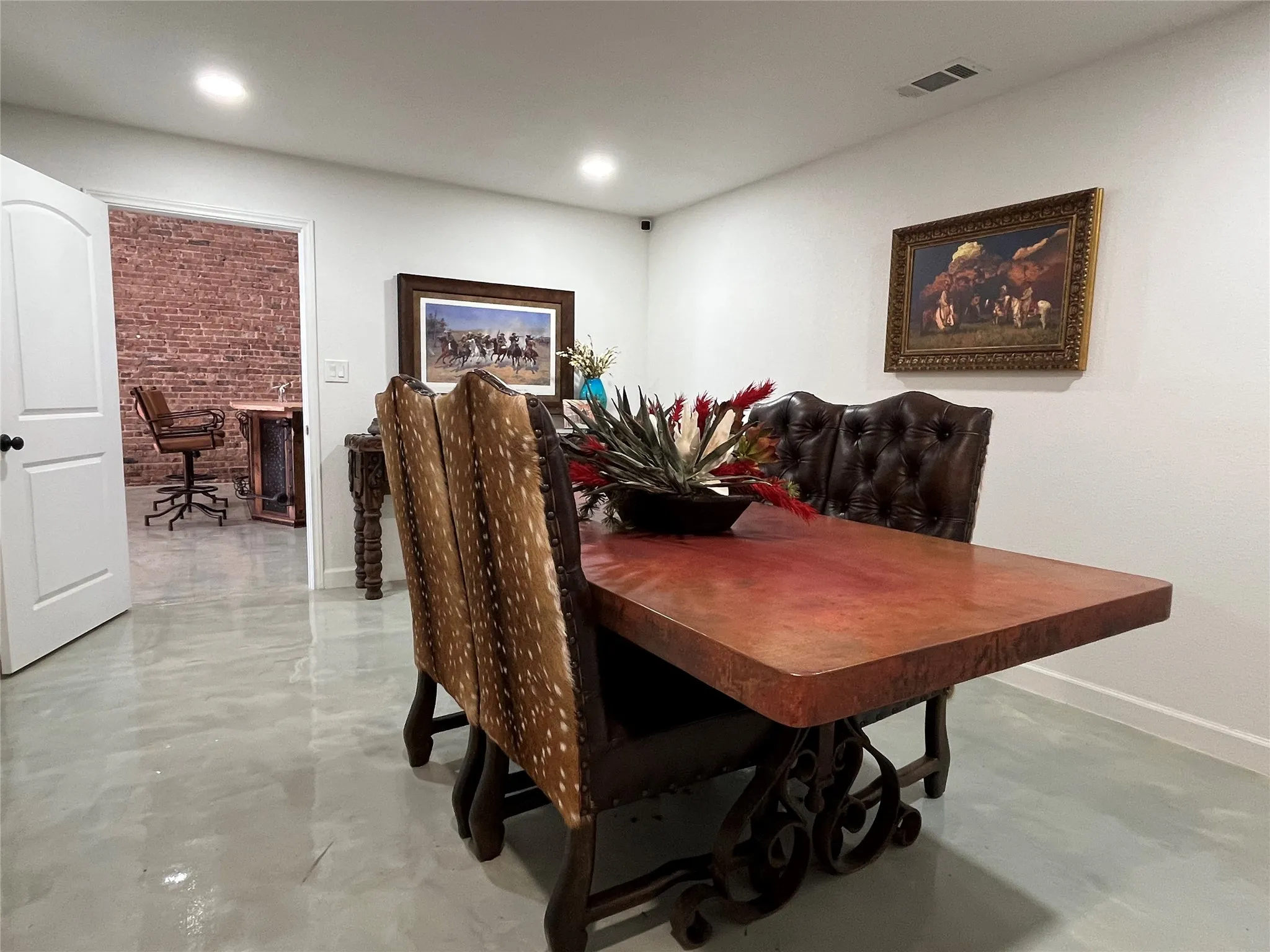 Office For Sale in Montague County , 112 W Wise Street, Bowie, Texas 76230, 0, 0, Garage spaces, 0 Sqft, built in 2020, Preowned, mls#21057081, Real Estate Agent in Bowie, Homes For Sale in Montague county, Homes For Sale in Bowie, Realtor in Bowie Texas, Real Estate Brokerage Independent Realty Texas, Luminita Cordes Realtor