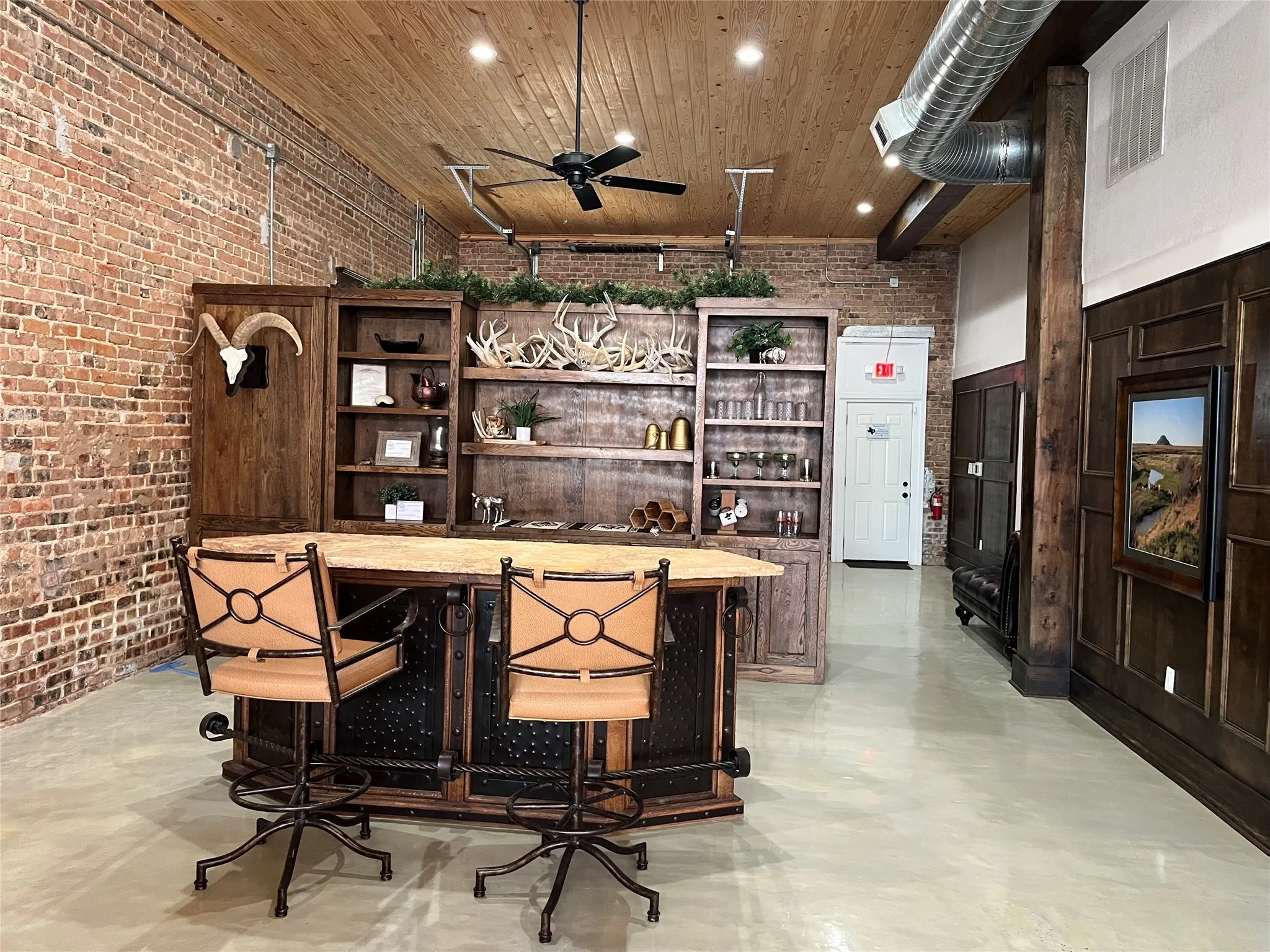 Office For Sale in Montague County , 112 W Wise Street, Bowie, Texas 76230, 0, 0, Garage spaces, 0 Sqft, built in 2020, Preowned, mls#21057081, Real Estate Agent in Bowie, Homes For Sale in Montague county, Homes For Sale in Bowie, Realtor in Bowie Texas, Real Estate Brokerage Independent Realty Texas, Luminita Cordes Realtor