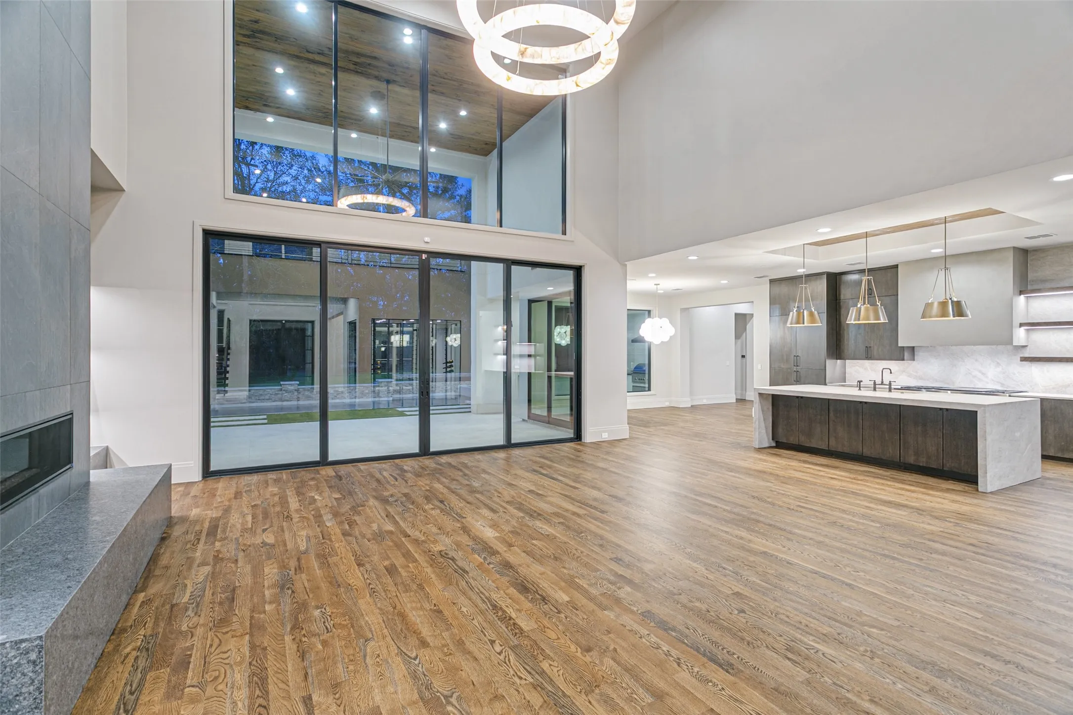 Two story ceiling in living area