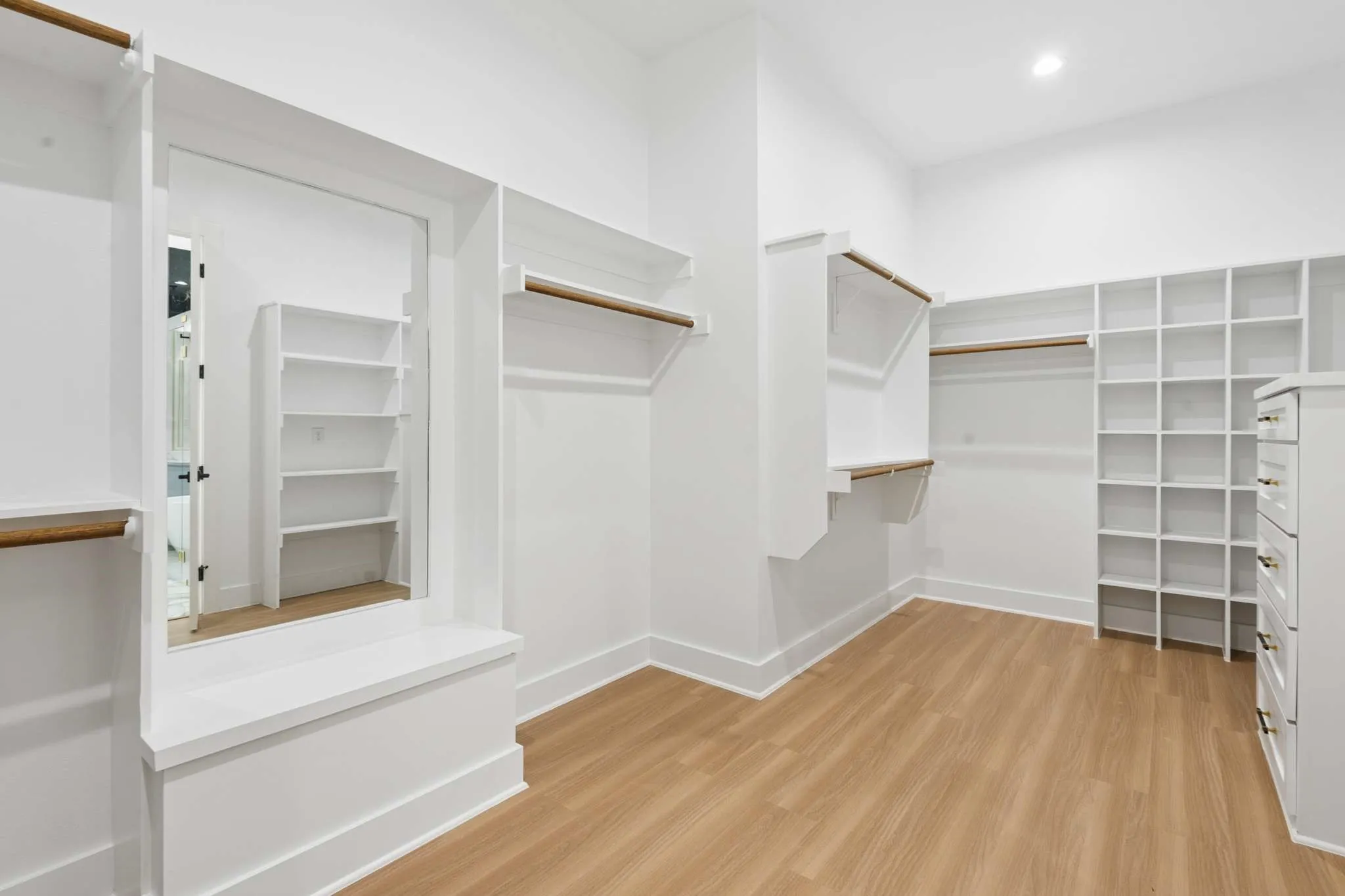 Single Family Residence For Sale in Tarrant County , 9008 Crosswind Drive, Fort Worth, Texas 76179, 5 Bedroom, 3 Bathroom, 2 Garage spaces, 3,553 Sqft, built in 2025, New Construction - Complete, mls#21055458, Real Estate Agent in Fort Worth, Homes For Sale in Tarrant county, Homes For Sale in Fort Worth, Realtor in Fort Worth Texas, Real Estate Brokerage Independent Realty Texas, Luminita Cordes Realtor