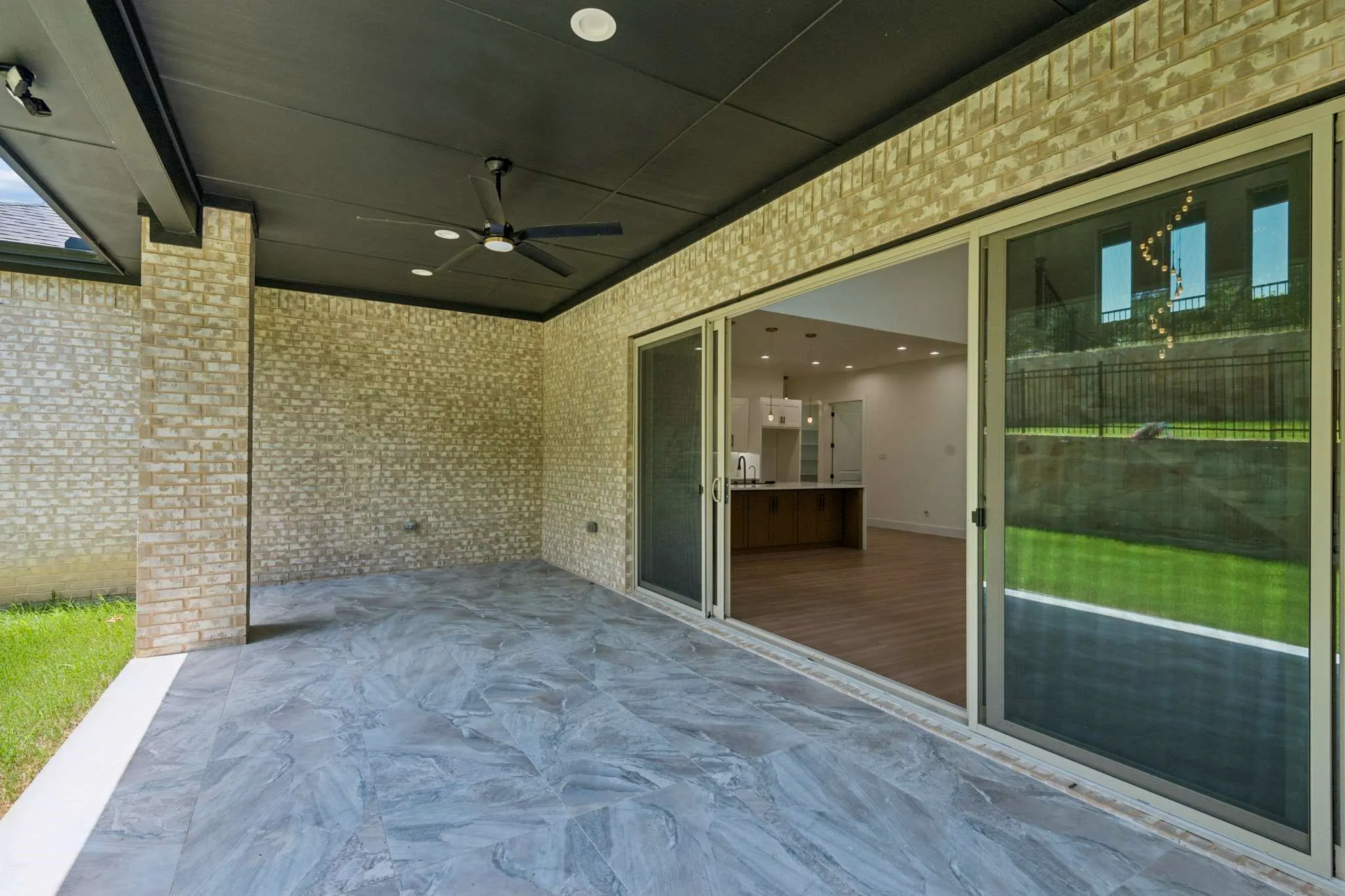 Single Family Residence For Sale in Tarrant County , 9008 Crosswind Drive, Fort Worth, Texas 76179, 5 Bedroom, 3 Bathroom, 2 Garage spaces, 3,553 Sqft, built in 2025, New Construction - Complete, mls#21055458, Real Estate Agent in Fort Worth, Homes For Sale in Tarrant county, Homes For Sale in Fort Worth, Realtor in Fort Worth Texas, Real Estate Brokerage Independent Realty Texas, Luminita Cordes Realtor