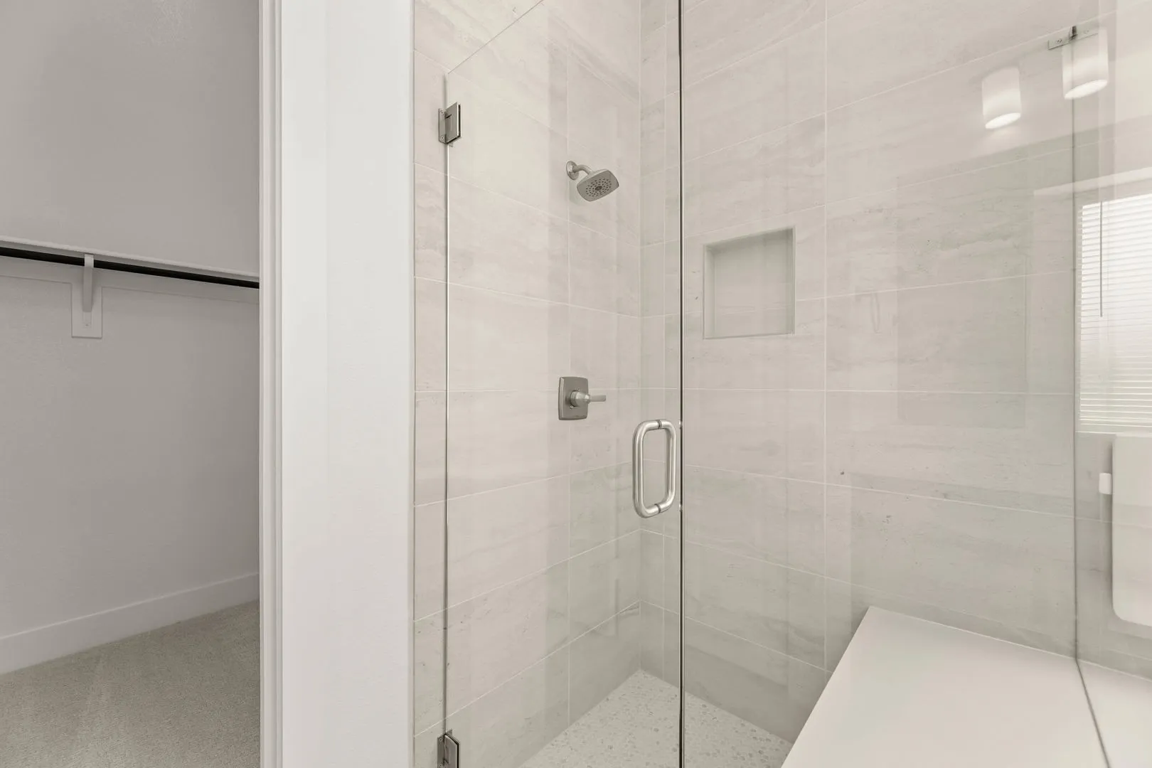23_621 Hidden Lakes-Primary Suite-5