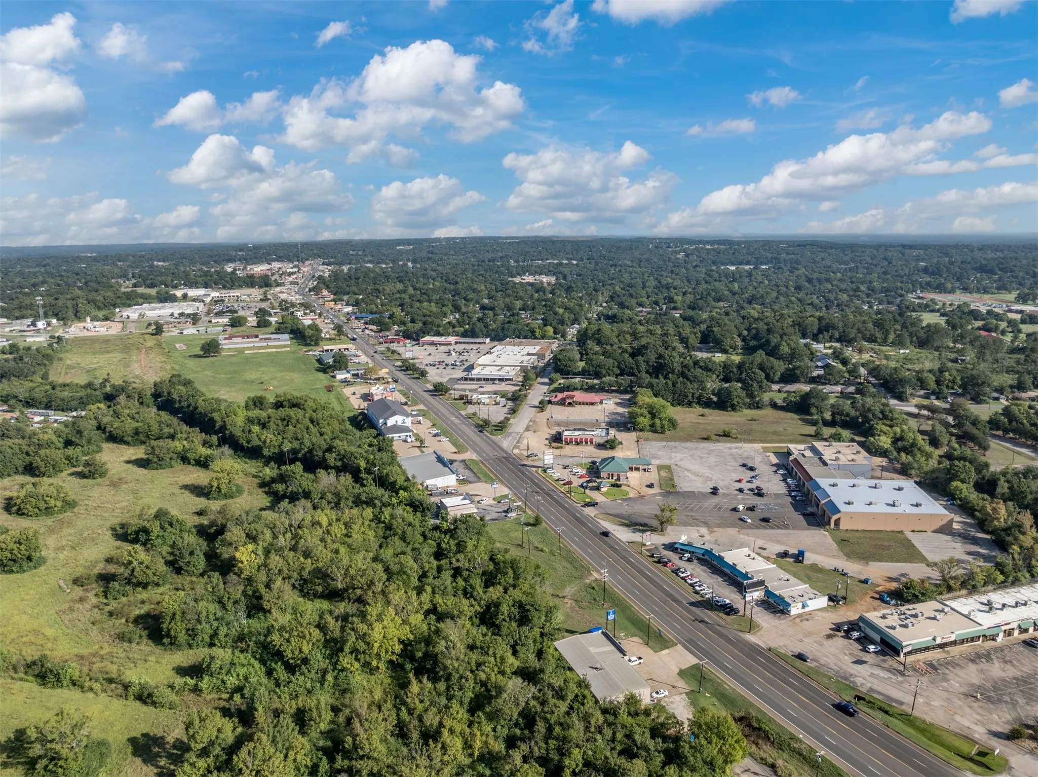 Unimproved Land For Sale in Cherokee County , 1743 S Jackson, Jacksonville, Texas 75766, 0, 0, Garage spaces, 0 Sqft, built in 0, mls#21057542, Real Estate Agent in Jacksonville, Homes For Sale in Cherokee county, Homes For Sale in Jacksonville, Realtor in Jacksonville Texas, Real Estate Brokerage Independent Realty Texas, Luminita Cordes Realtor