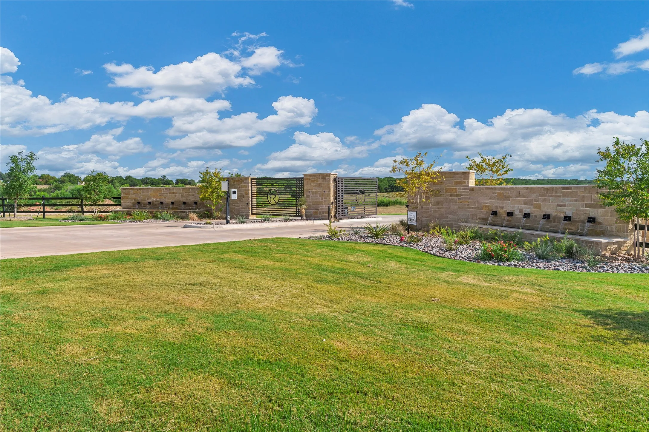 Improved Land For Sale in Hood County , 1066 Ranch Vista Road, Granbury, Texas 76049, 0, 0, Garage spaces, 0 Sqft, built in 0, mls#21055466, Real Estate Agent in Granbury, Homes For Sale in Hood county, Homes For Sale in Granbury, Realtor in Granbury Texas, Real Estate Brokerage Independent Realty Texas, Luminita Cordes Realtor