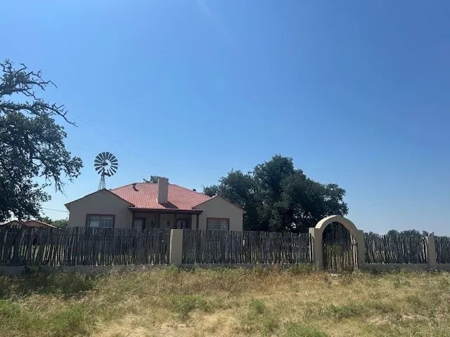 Farm For Sale in Sutton County , 301 PR 2267, Sonora, Texas 76950, 2 Bedroom, 1 Bathroom, Garage spaces, 2,016 Sqft, built in 0, Preowned, mls#21057930, Real Estate Agent in Sonora, Homes For Sale in Sutton county, Homes For Sale in Sonora, Realtor in Sonora Texas, Real Estate Brokerage Independent Realty Texas, Luminita Cordes Realtor