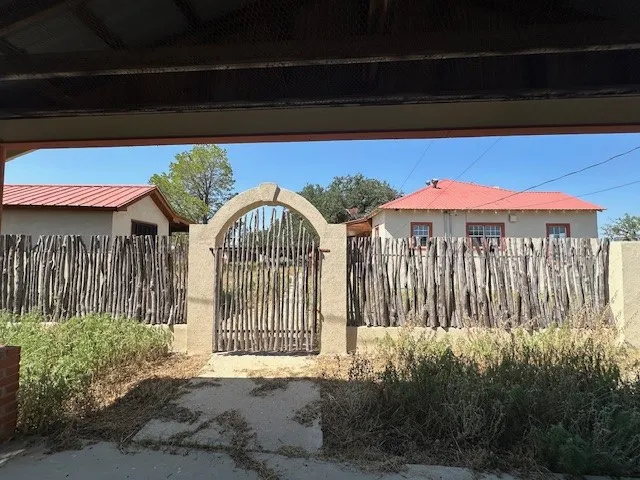 Farm For Sale in Sutton County , 301 PR 2267, Sonora, Texas 76950, 2 Bedroom, 1 Bathroom, Garage spaces, 2,016 Sqft, built in 0, Preowned, mls#21057930, Real Estate Agent in Sonora, Homes For Sale in Sutton county, Homes For Sale in Sonora, Realtor in Sonora Texas, Real Estate Brokerage Independent Realty Texas, Luminita Cordes Realtor