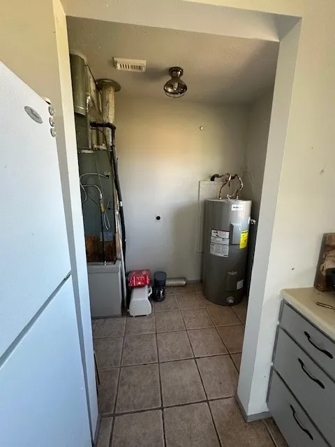 Farm For Sale in Sutton County , 301 PR 2267, Sonora, Texas 76950, 2 Bedroom, 1 Bathroom, Garage spaces, 2,016 Sqft, built in 0, Preowned, mls#21057930, Real Estate Agent in Sonora, Homes For Sale in Sutton county, Homes For Sale in Sonora, Realtor in Sonora Texas, Real Estate Brokerage Independent Realty Texas, Luminita Cordes Realtor