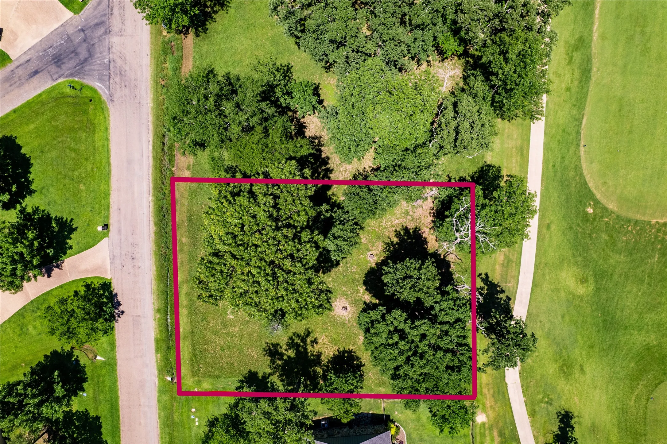 Unimproved Land For Sale in Henderson County , 321 Saint Andrews Drive, Mabank, Texas 75156, 0, 0, Garage spaces, 0 Sqft, built in 0, mls#21055701, Real Estate Agent in Mabank, Homes For Sale in Henderson county, Homes For Sale in Mabank, Realtor in Mabank Texas, Real Estate Brokerage Independent Realty Texas, Luminita Cordes Realtor