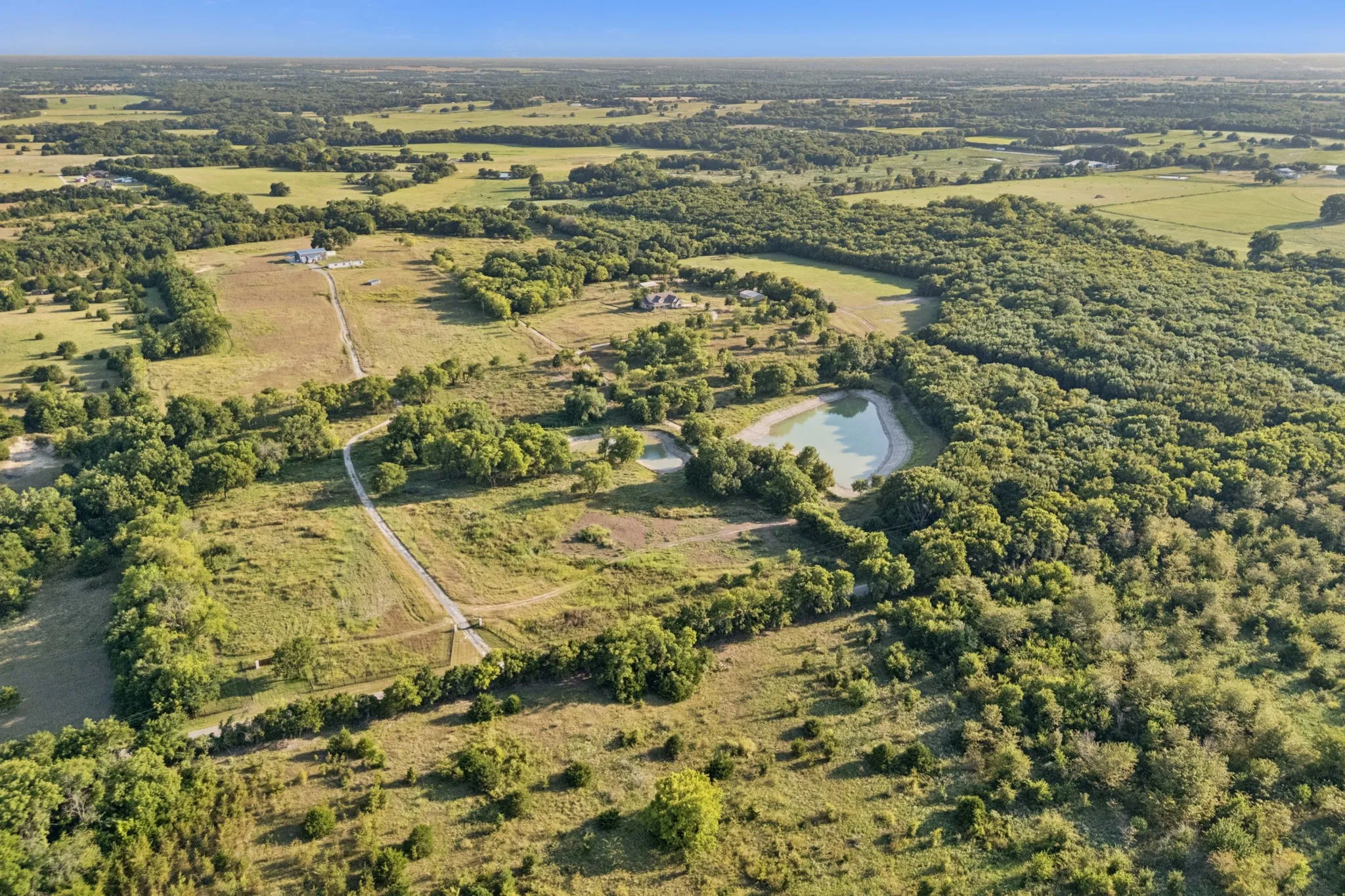 Farm For Sale in Collin County , 9530 County Road 581, Anna, Texas 75409, 4 Bedrooms, 3 Bathrooms, 2 Garage spaces, 2,995 Sqft, built in 2002, Preowned, Price $6,300,000, mls#21017667, Real Estate Agent in Anna, Homes For Sale in Collin county, Homes For Sale in Anna, Realtor in Anna Texas, Real Estate Brokerage Independent Realty Texas, Luminita Cordes Realtor