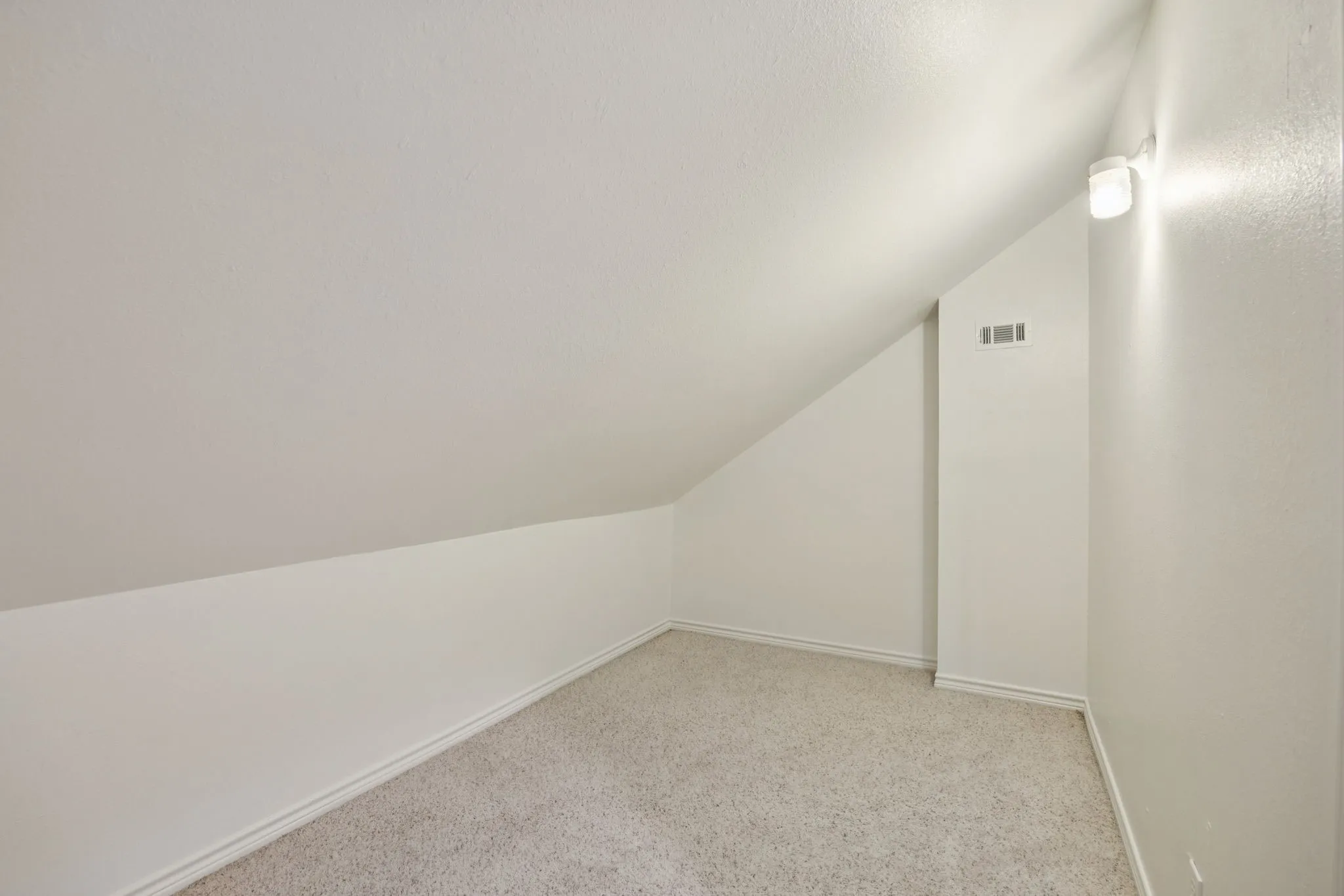 Improved Land For Sale in Collin County , 9530 County Road 581, Anna, Texas 75409, 0, 0, Garage spaces, 0 Sqft, built in 2002, Price $6,300,000, mls#21058346, Real Estate Agent in Anna, Homes For Sale in Collin county, Homes For Sale in Anna, Realtor in Anna Texas, Real Estate Brokerage Independent Realty Texas, Luminita Cordes Realtor