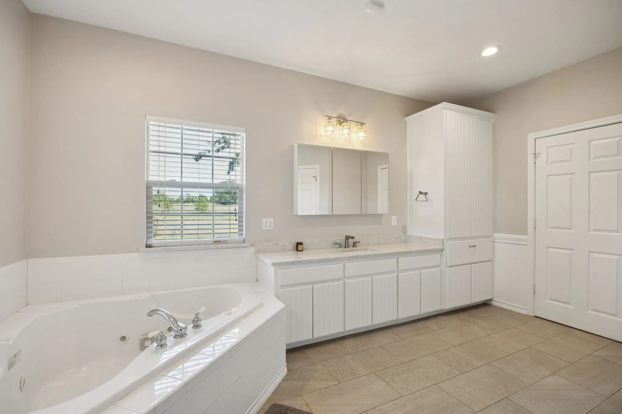 Improved Land For Sale in Collin County , 9530 County Road 581, Anna, Texas 75409, 0, 0, Garage spaces, 0 Sqft, built in 2002, Price $6,300,000, mls#21058346, Real Estate Agent in Anna, Homes For Sale in Collin county, Homes For Sale in Anna, Realtor in Anna Texas, Real Estate Brokerage Independent Realty Texas, Luminita Cordes Realtor
