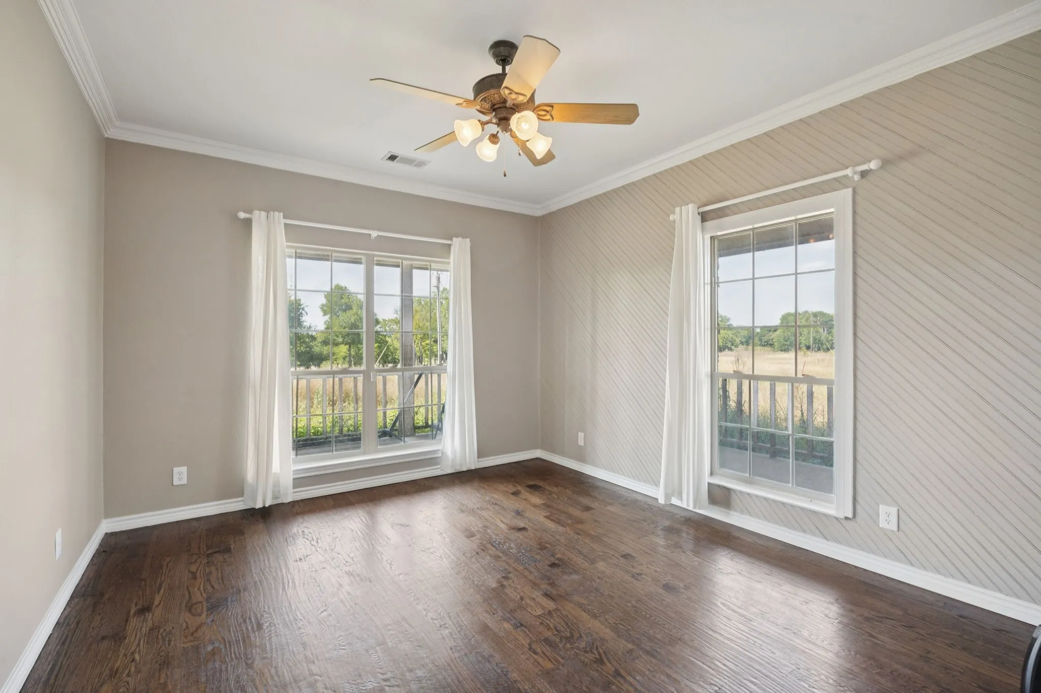 Unimproved Land For Sale in Collin County , 9530 County Road 581, Anna, Texas 75409, 0, 0, Garage spaces, 0 Sqft, built in 2002, Preowned, mls#21058354, Real Estate Agent in Anna, Homes For Sale in Collin county, Homes For Sale in Anna, Realtor in Anna Texas, Real Estate Brokerage Independent Realty Texas, Luminita Cordes Realtor