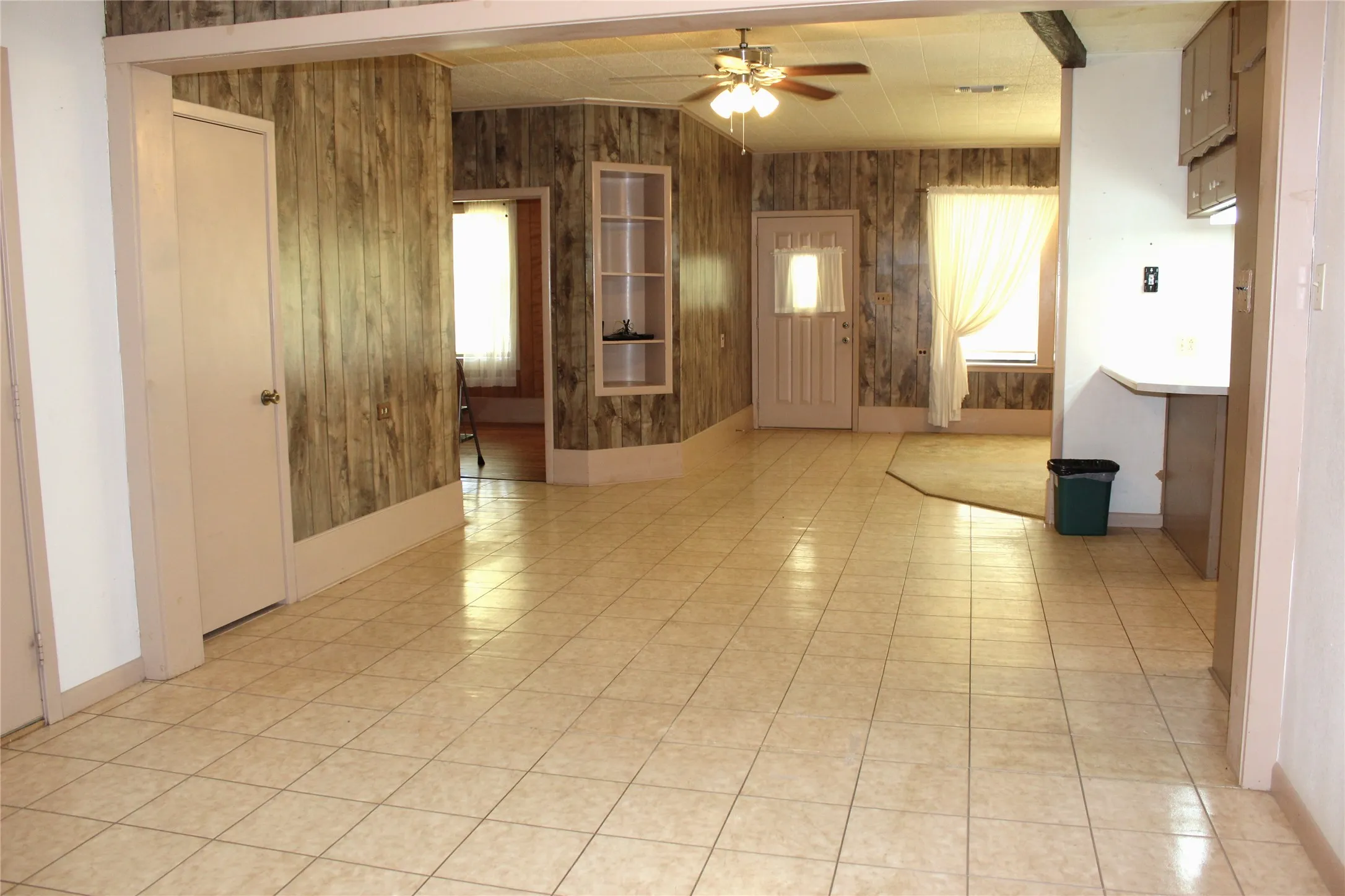 Single Family Residence For Sale in Comanche County , 5050 Highway 67 377N, Comanche, Texas 76442, 3 Bedrooms, 2 Bathrooms, 2 Garage spaces, 2,000 Sqft, built in 1956, Price $540,000, mls#21058200, Real Estate Agent in Comanche, Homes For Sale in Comanche county, Homes For Sale in Comanche, Realtor in Comanche Texas, Real Estate Brokerage Independent Realty Texas, Luminita Cordes Realtor