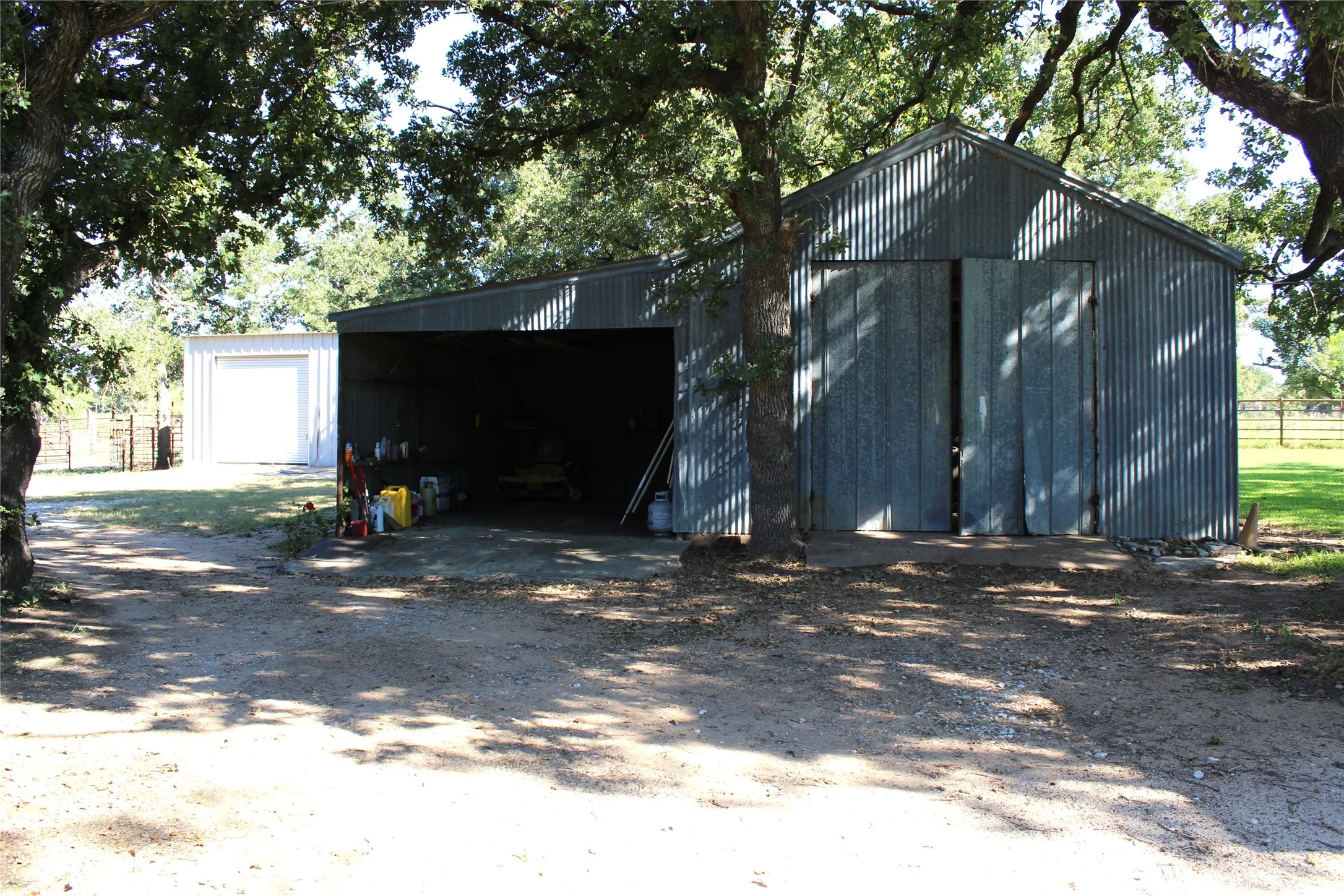 Single Family Residence For Sale in Comanche County , 5050 Highway 67 377N, Comanche, Texas 76442, 3 Bedrooms, 2 Bathrooms, 2 Garage spaces, 2,000 Sqft, built in 1956, Price $540,000, mls#21058200, Real Estate Agent in Comanche, Homes For Sale in Comanche county, Homes For Sale in Comanche, Realtor in Comanche Texas, Real Estate Brokerage Independent Realty Texas, Luminita Cordes Realtor