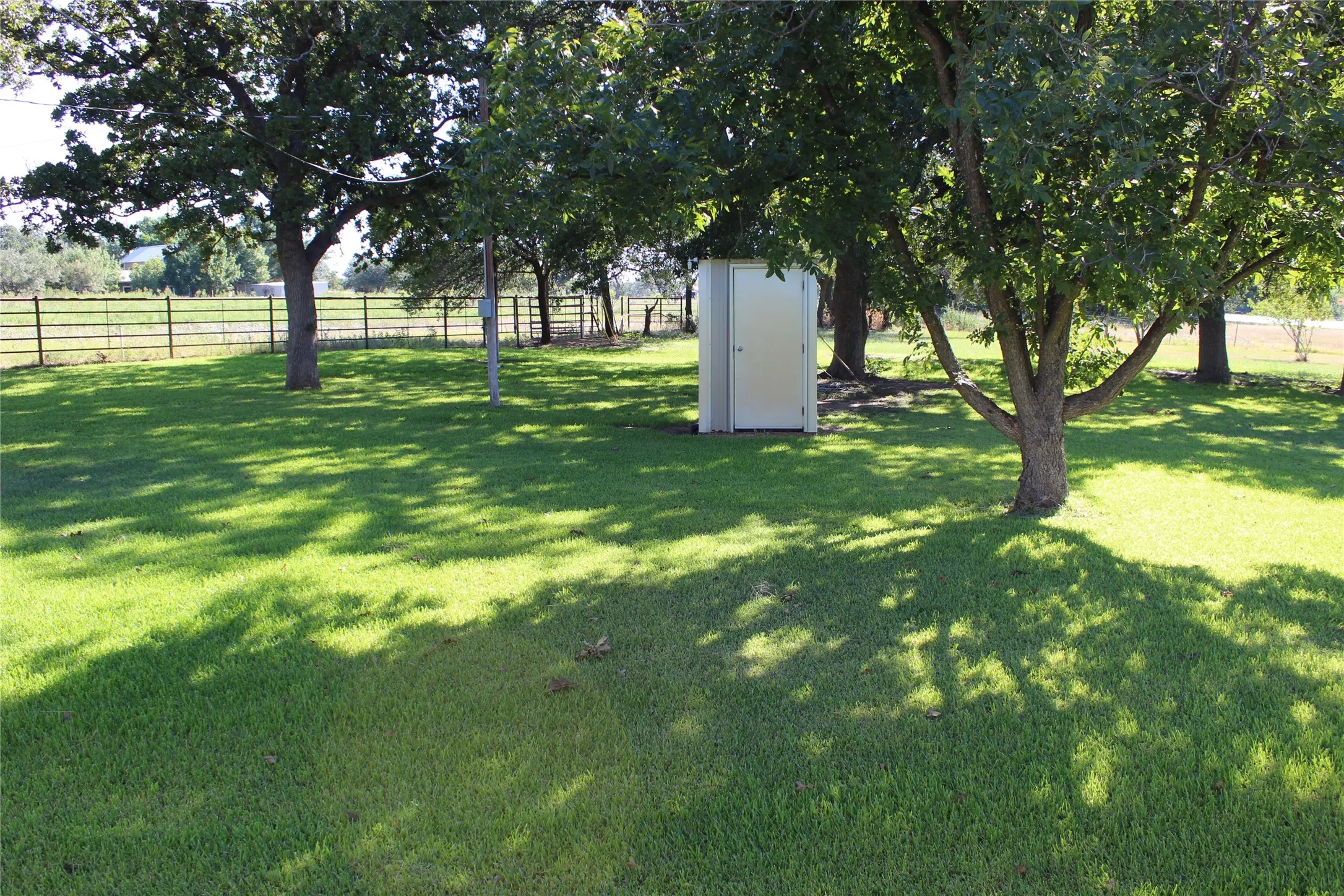 Single Family Residence For Sale in Comanche County , 5050 Highway 67 377N, Comanche, Texas 76442, 3 Bedrooms, 2 Bathrooms, 2 Garage spaces, 2,000 Sqft, built in 1956, Price $540,000, mls#21058200, Real Estate Agent in Comanche, Homes For Sale in Comanche county, Homes For Sale in Comanche, Realtor in Comanche Texas, Real Estate Brokerage Independent Realty Texas, Luminita Cordes Realtor