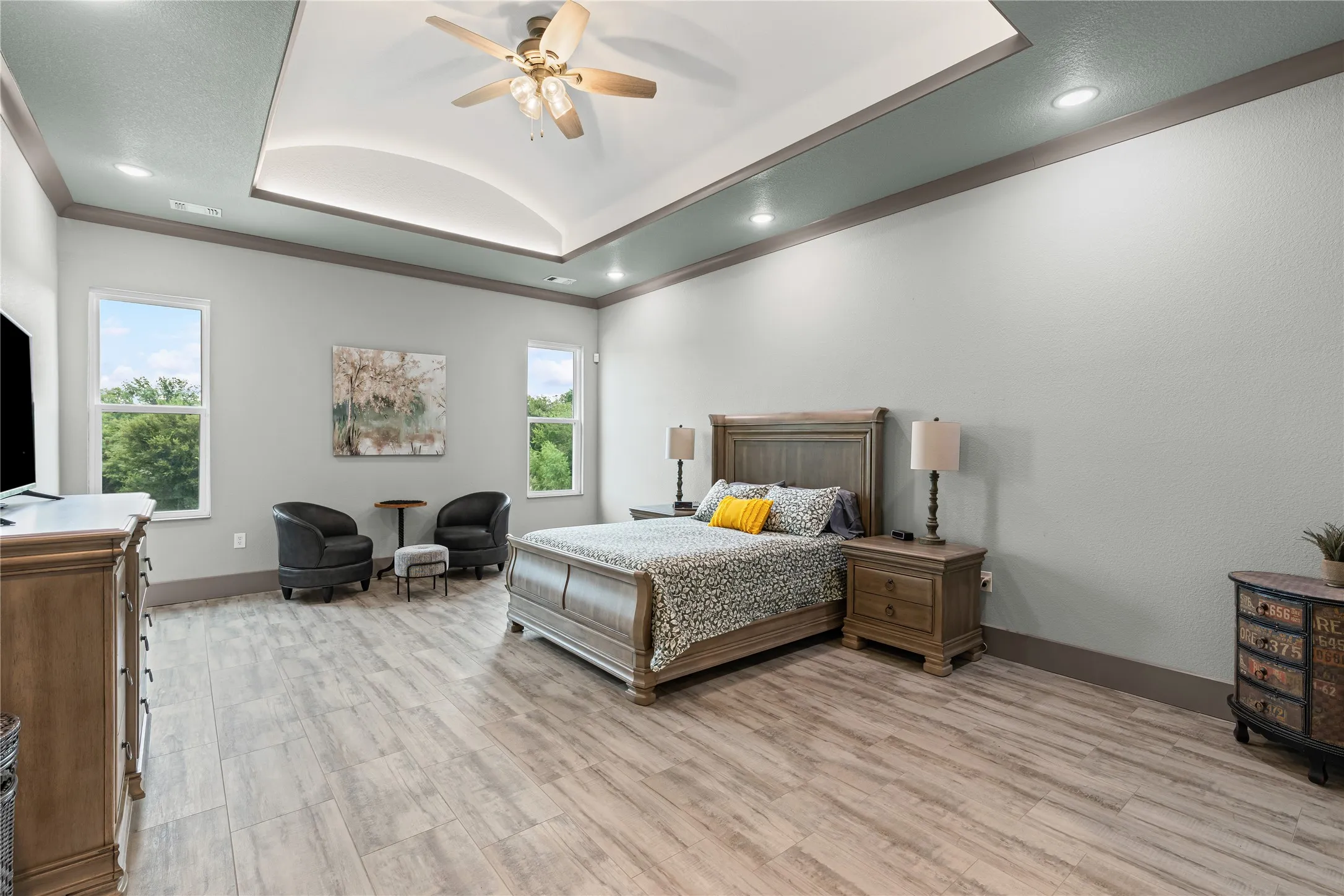 Single Family Residence For Sale in Collin County , 5705 Autumn Trail, Celina, Texas 75009, 7 Bedroom, 4 Bathroom, 4 Garage spaces, 4,415 Sqft, built in 2025, Preowned, Price $1,295,000, mls#21057890, Real Estate Agent in Celina, Homes For Sale in Collin county, Homes For Sale in Celina, Realtor in Celina Texas, Real Estate Brokerage Independent Realty Texas, Luminita Cordes Realtor