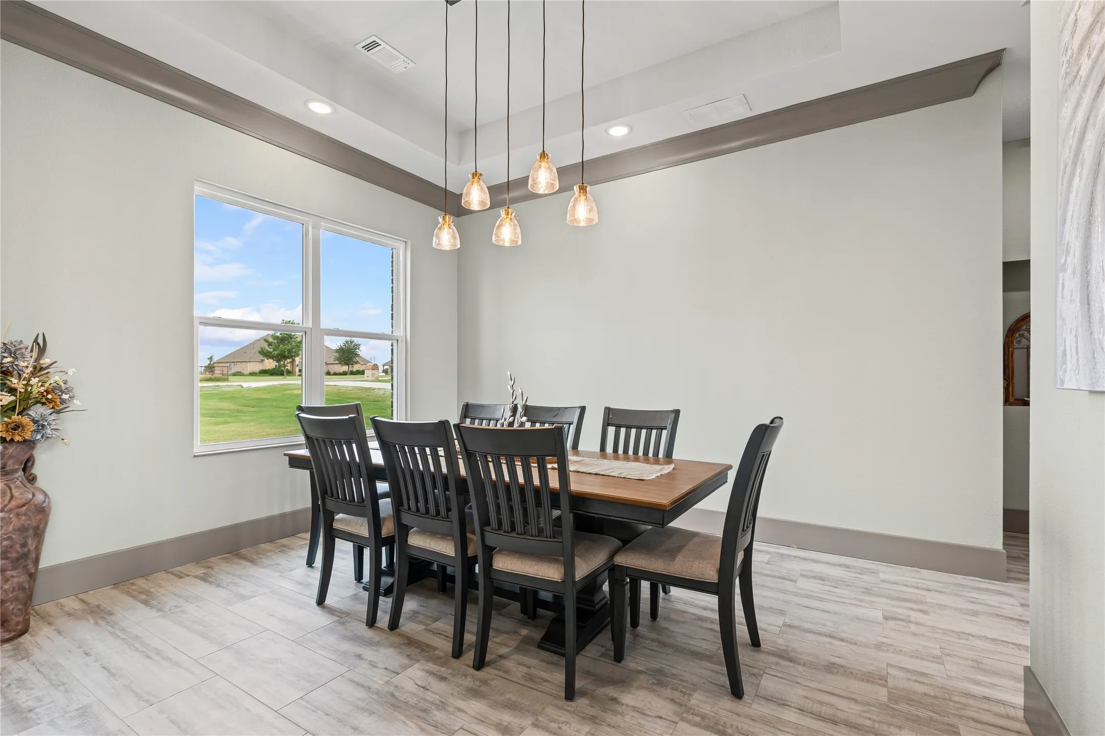 Single Family Residence For Sale in Collin County , 5705 Autumn Trail, Celina, Texas 75009, 7 Bedroom, 4 Bathroom, 4 Garage spaces, 4,415 Sqft, built in 2025, Preowned, Price $1,295,000, mls#21057890, Real Estate Agent in Celina, Homes For Sale in Collin county, Homes For Sale in Celina, Realtor in Celina Texas, Real Estate Brokerage Independent Realty Texas, Luminita Cordes Realtor