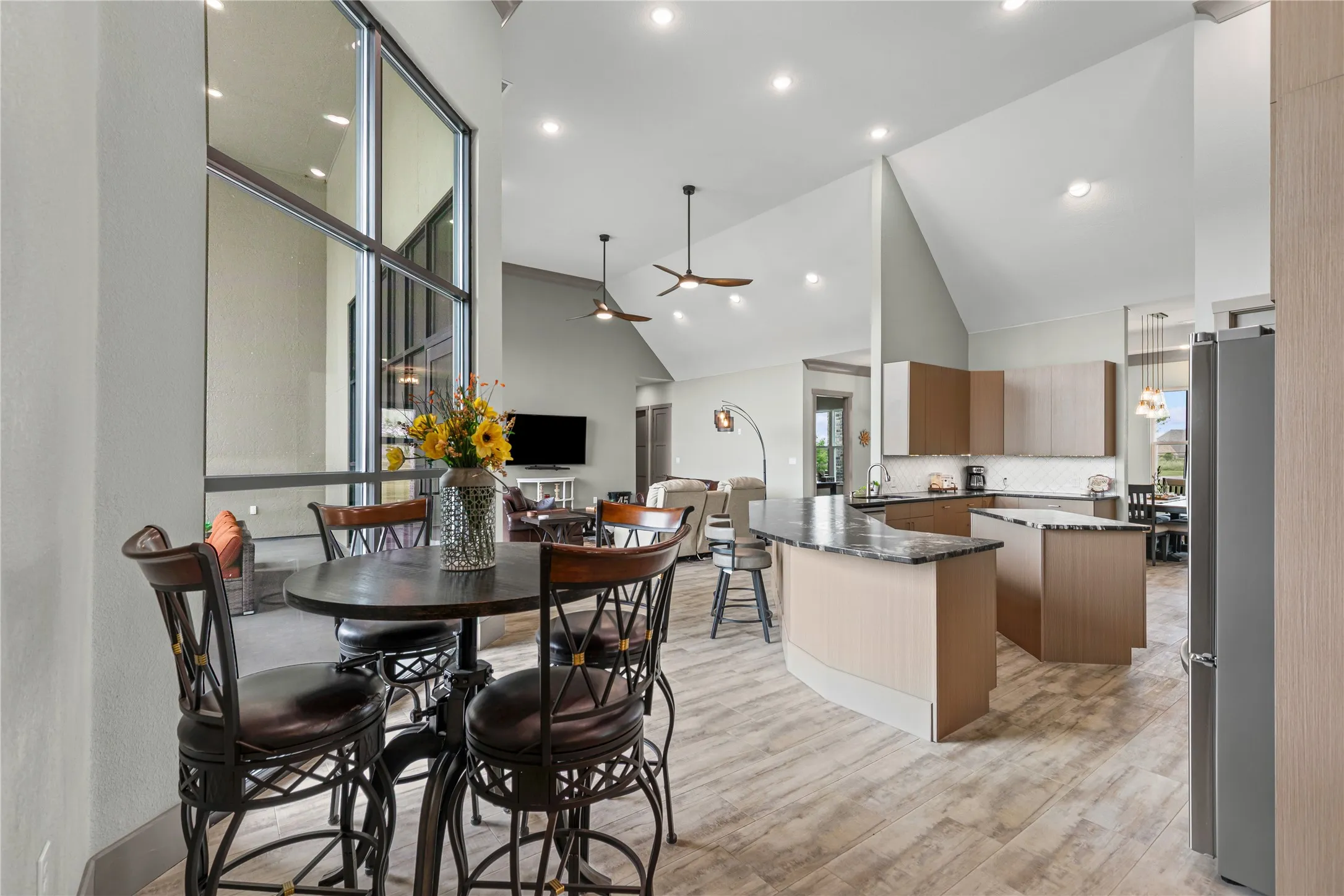 Single Family Residence For Sale in Collin County , 5705 Autumn Trail, Celina, Texas 75009, 7 Bedroom, 4 Bathroom, 4 Garage spaces, 4,415 Sqft, built in 2025, Preowned, Price $1,295,000, mls#21057890, Real Estate Agent in Celina, Homes For Sale in Collin county, Homes For Sale in Celina, Realtor in Celina Texas, Real Estate Brokerage Independent Realty Texas, Luminita Cordes Realtor