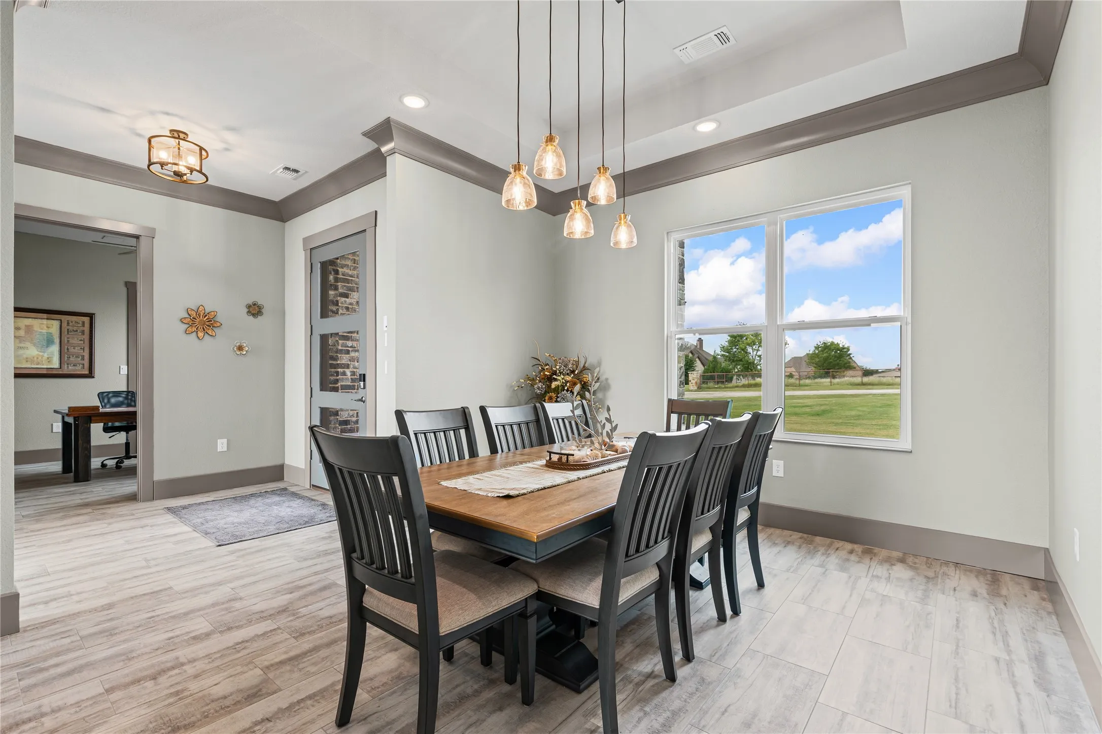 Single Family Residence For Sale in Collin County , 5705 Autumn Trail, Celina, Texas 75009, 7 Bedroom, 4 Bathroom, 4 Garage spaces, 4,415 Sqft, built in 2025, Preowned, Price $1,295,000, mls#21057890, Real Estate Agent in Celina, Homes For Sale in Collin county, Homes For Sale in Celina, Realtor in Celina Texas, Real Estate Brokerage Independent Realty Texas, Luminita Cordes Realtor