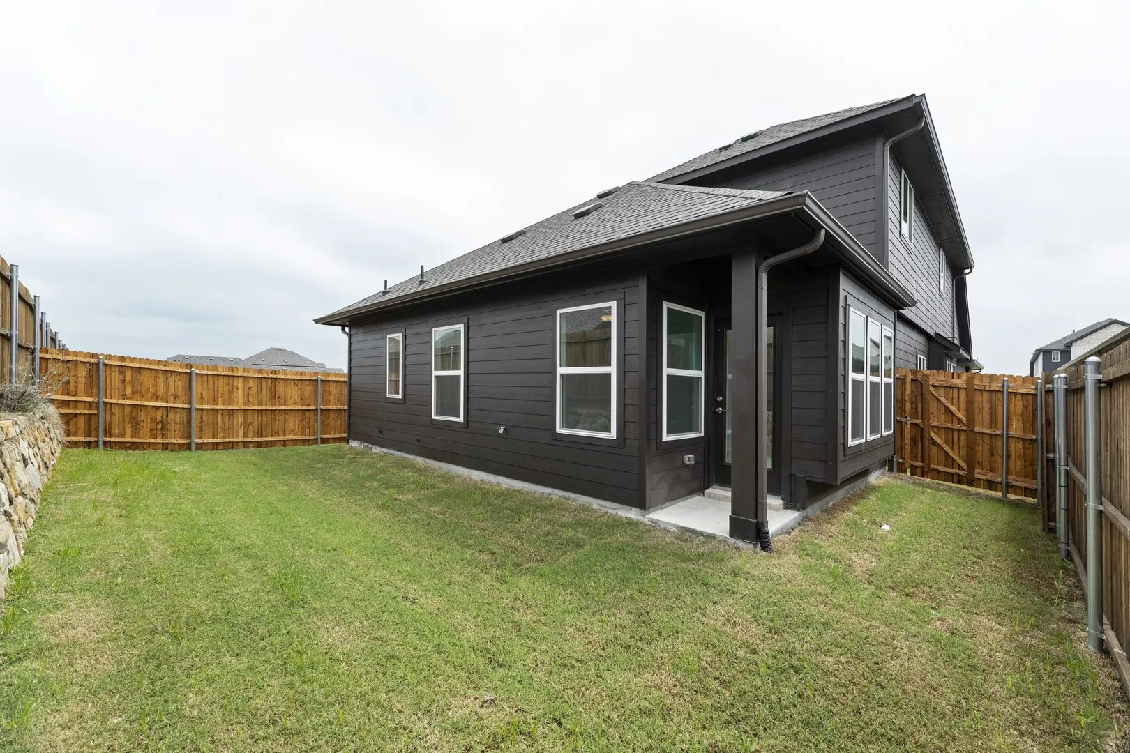27. 1704 Meadow Crest - Back