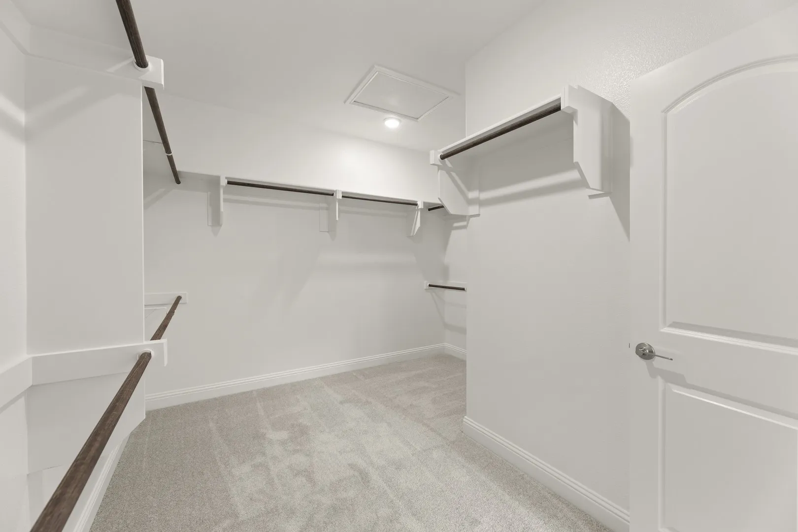 22. 1704 Meadow Crest - Closet (2)