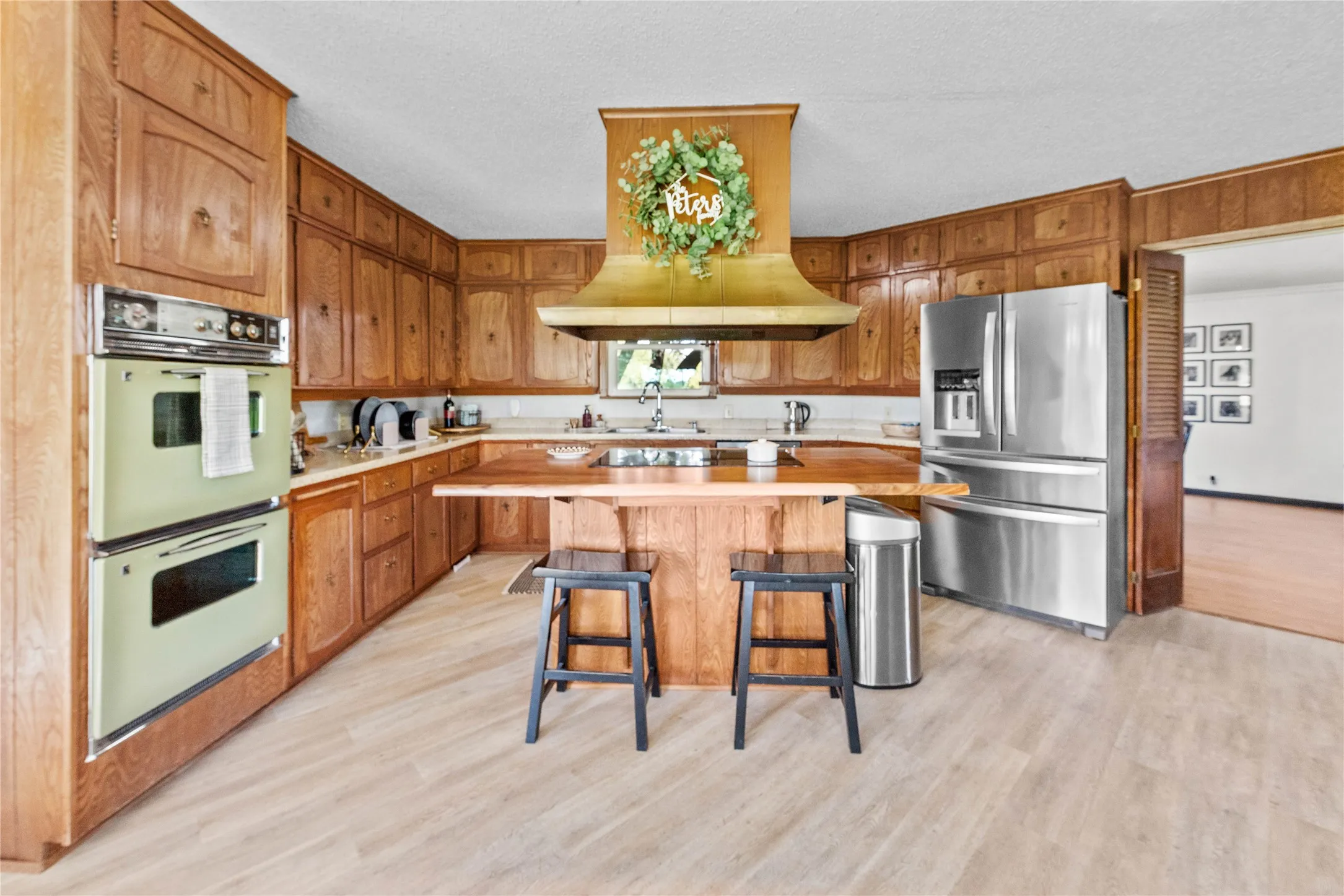 Improved Land For Sale in Hill County , 338 Hcr 2124 Loop, Whitney, Texas 76692, 0, 0, Garage spaces, 0 Sqft, built in 1970, mls#21057832, Real Estate Agent in Whitney, Homes For Sale in Hill county, Homes For Sale in Whitney, Realtor in Whitney Texas, Real Estate Brokerage Independent Realty Texas, Luminita Cordes Realtor