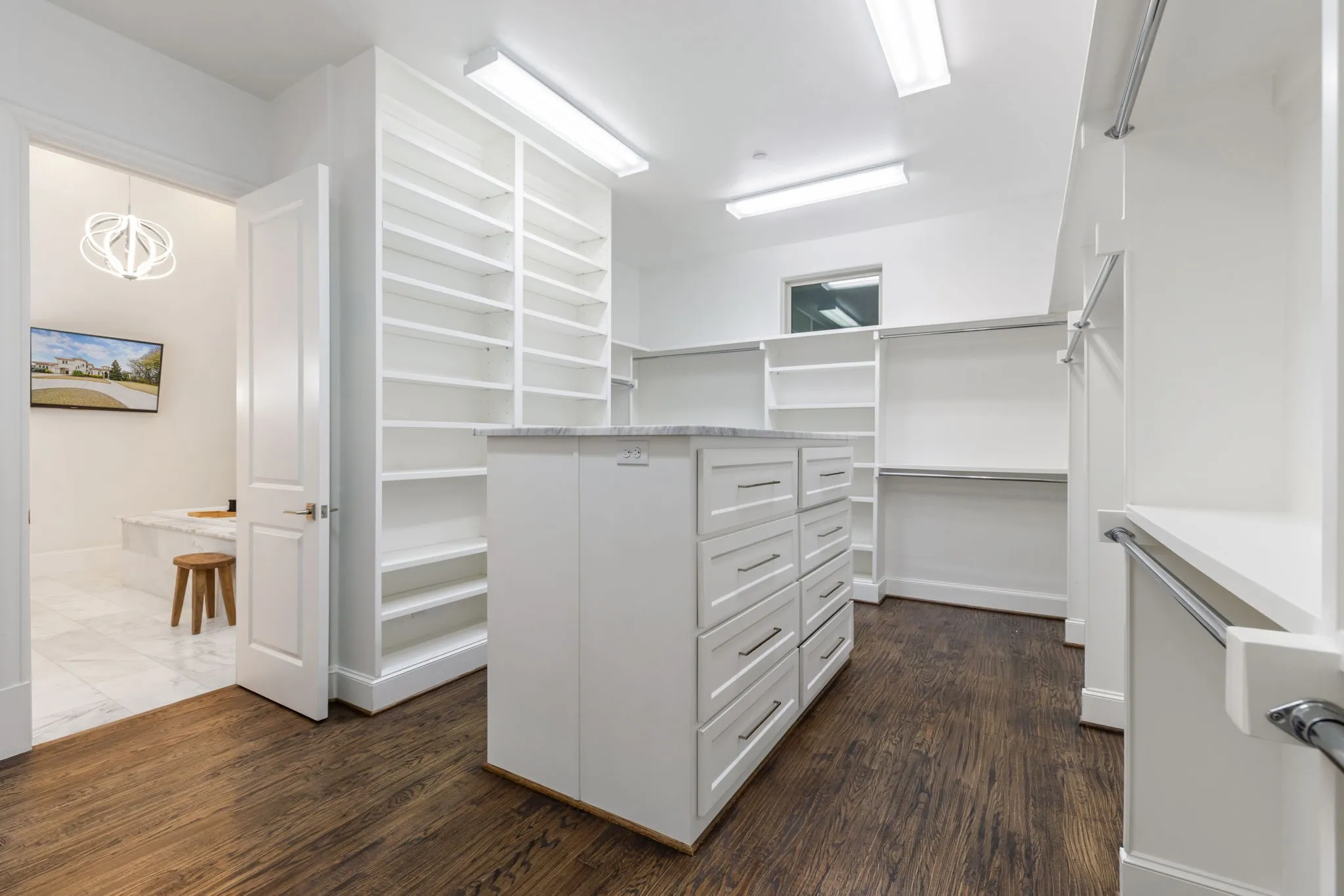 Single Family Residence For Sale in Collin County , 3181 Brookhollow Court, Prosper, Texas 75078, 5 Bedroom, 6 Bathroom, 3 Garage spaces, 5,908 Sqft, built in 2015, mls#21059737, Real Estate Agent in Prosper, Homes For Sale in Collin county, Homes For Sale in Prosper, Realtor in Prosper Texas, Real Estate Brokerage Independent Realty Texas, Luminita Cordes Realtor
