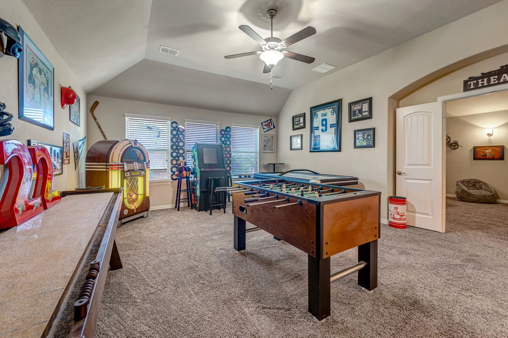 Single Family Residence For Sale in Rockwall County , 1448 Via Toscana Lane, Mclendon Chisholm, Texas 75032, 5 Bedroom, 5 Bathroom, 3 Garage spaces, 4,117 Sqft, built in 2016, Preowned, Price $714,900, mls#21040819, Real Estate Agent in Mclendon Chisholm, Homes For Sale in Rockwall county, Homes For Sale in Mclendon Chisholm, Realtor in Mclendon Chisholm Texas, Real Estate Brokerage Independent Realty Texas, Luminita Cordes Realtor