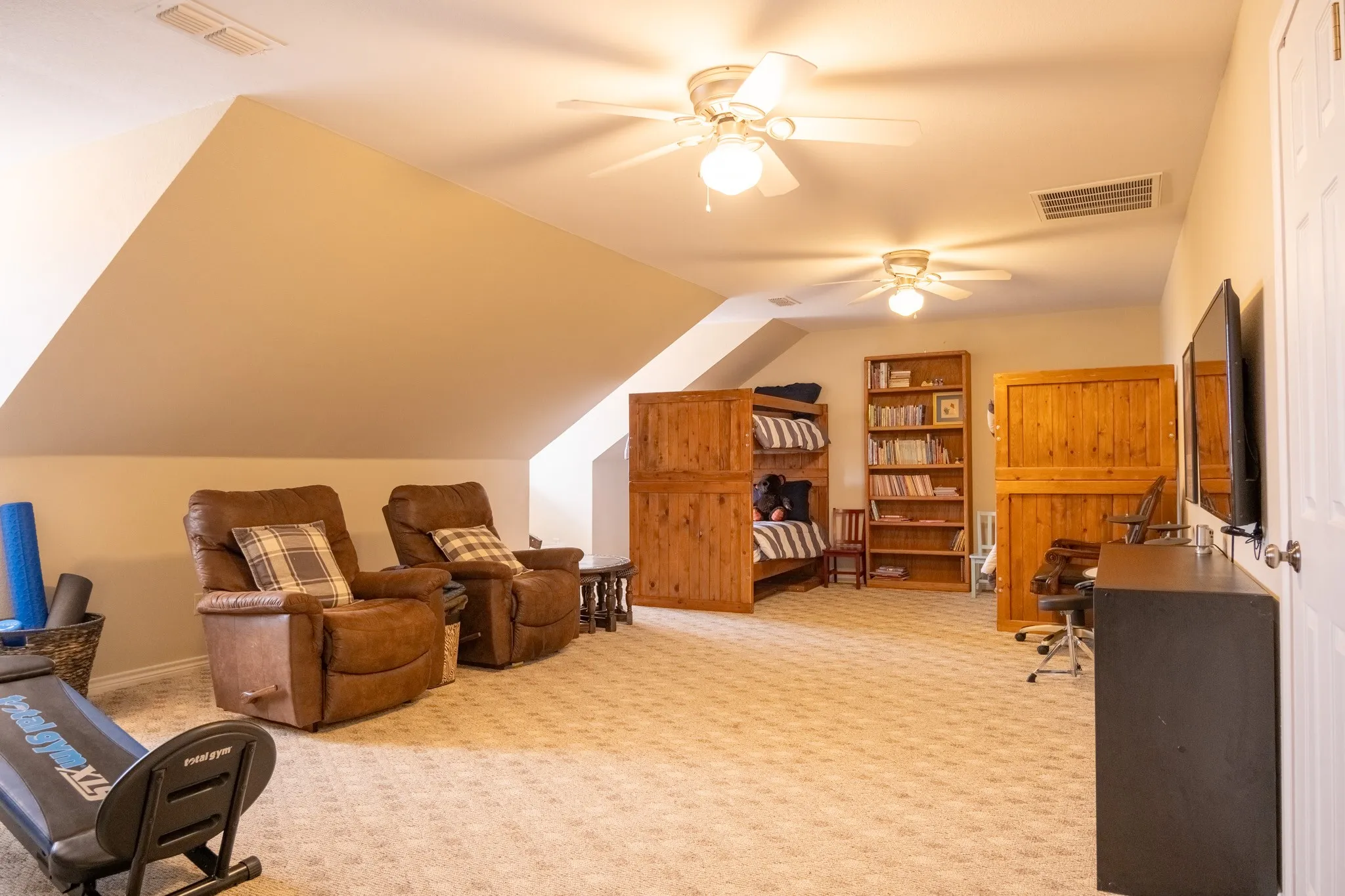 Farm For Sale in Taylor County , 209 CR 336, Tuscola, Texas 79562, 4 Bedroom, 4 Bathroom, 2 Garage spaces, 3,499 Sqft, built in 2005, mls#21060334, Real Estate Agent in Tuscola, Homes For Sale in Taylor county, Homes For Sale in Tuscola, Realtor in Tuscola Texas, Real Estate Brokerage Independent Realty Texas, Luminita Cordes Realtor