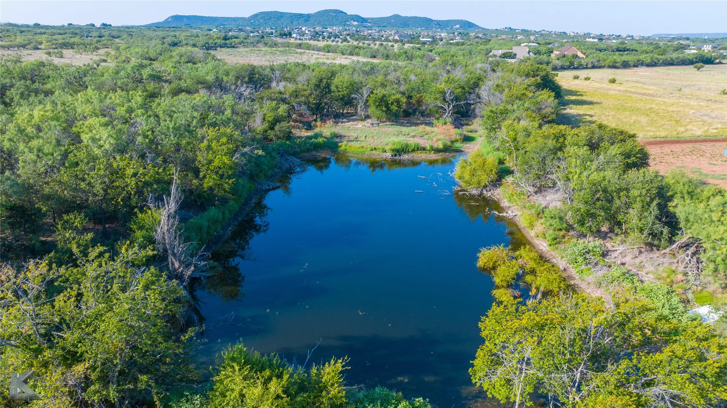 Farm For Sale in Taylor County , 209 CR 336, Tuscola, Texas 79562, 4 Bedroom, 4 Bathroom, 2 Garage spaces, 3,499 Sqft, built in 2005, mls#21060334, Real Estate Agent in Tuscola, Homes For Sale in Taylor county, Homes For Sale in Tuscola, Realtor in Tuscola Texas, Real Estate Brokerage Independent Realty Texas, Luminita Cordes Realtor