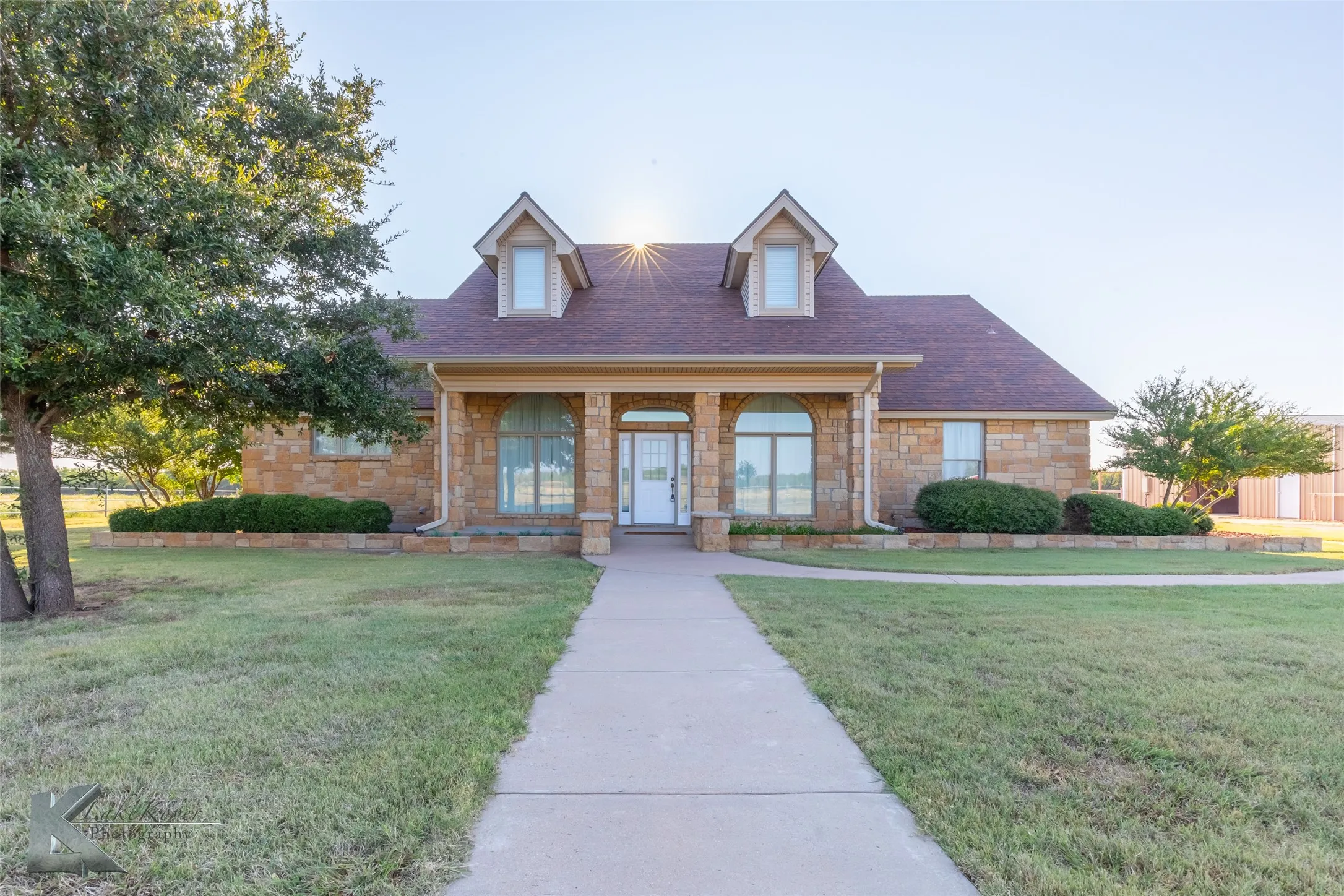 Farm For Sale in Taylor County , 209 CR 336, Tuscola, Texas 79562, 4 Bedroom, 4 Bathroom, 2 Garage spaces, 3,499 Sqft, built in 2005, mls#21060334, Real Estate Agent in Tuscola, Homes For Sale in Taylor county, Homes For Sale in Tuscola, Realtor in Tuscola Texas, Real Estate Brokerage Independent Realty Texas, Luminita Cordes Realtor