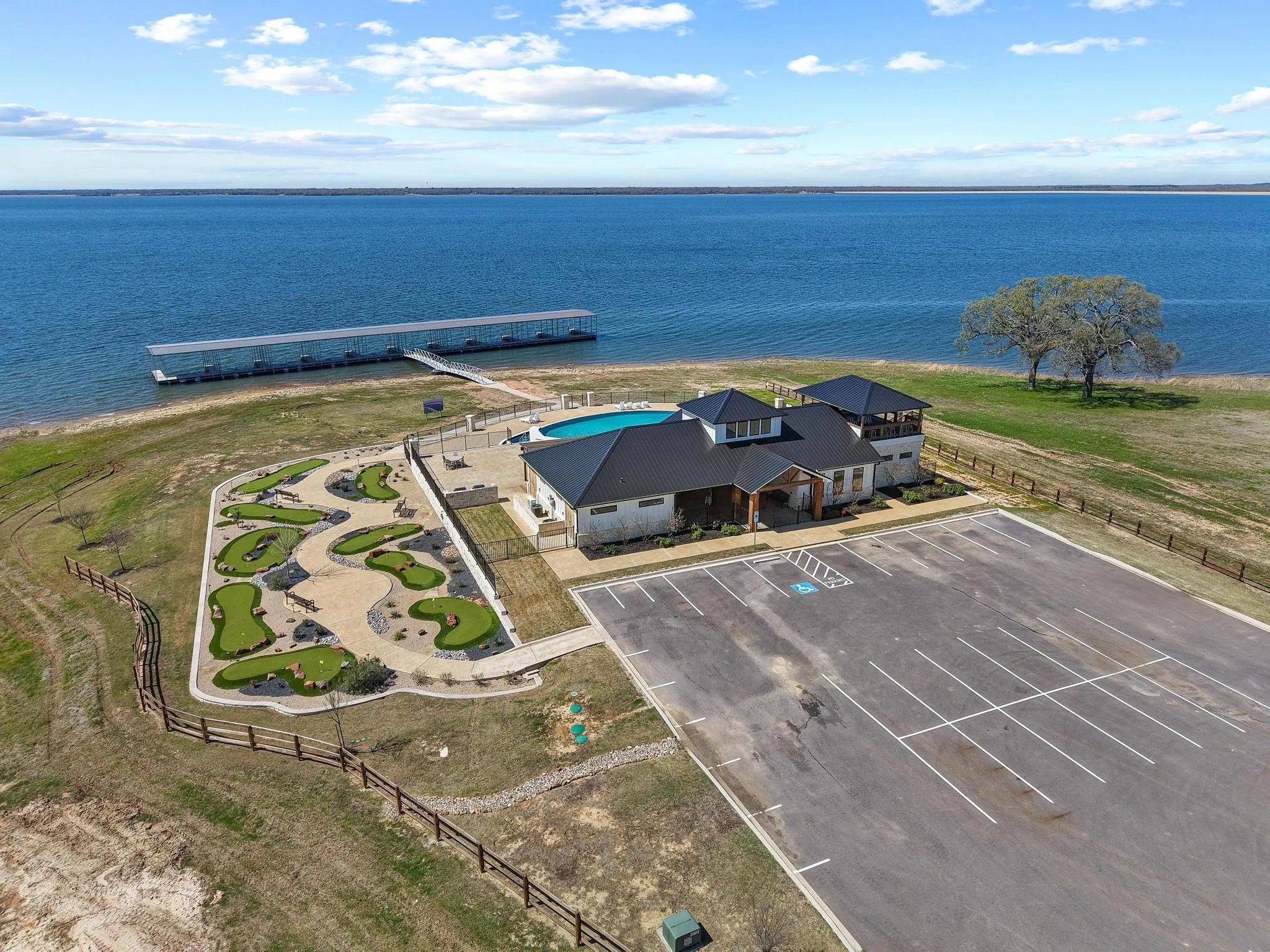Unimproved Land For Sale in Fannin County , 800 Peninsula Drive, Honey Grove, Texas 75446, 0, 0, Garage spaces, 0 Sqft, built in 0, mls#21056842, Real Estate Agent in Honey Grove, Homes For Sale in Fannin county, Homes For Sale in Honey Grove, Realtor in Honey Grove Texas, Real Estate Brokerage Independent Realty Texas, Luminita Cordes Realtor