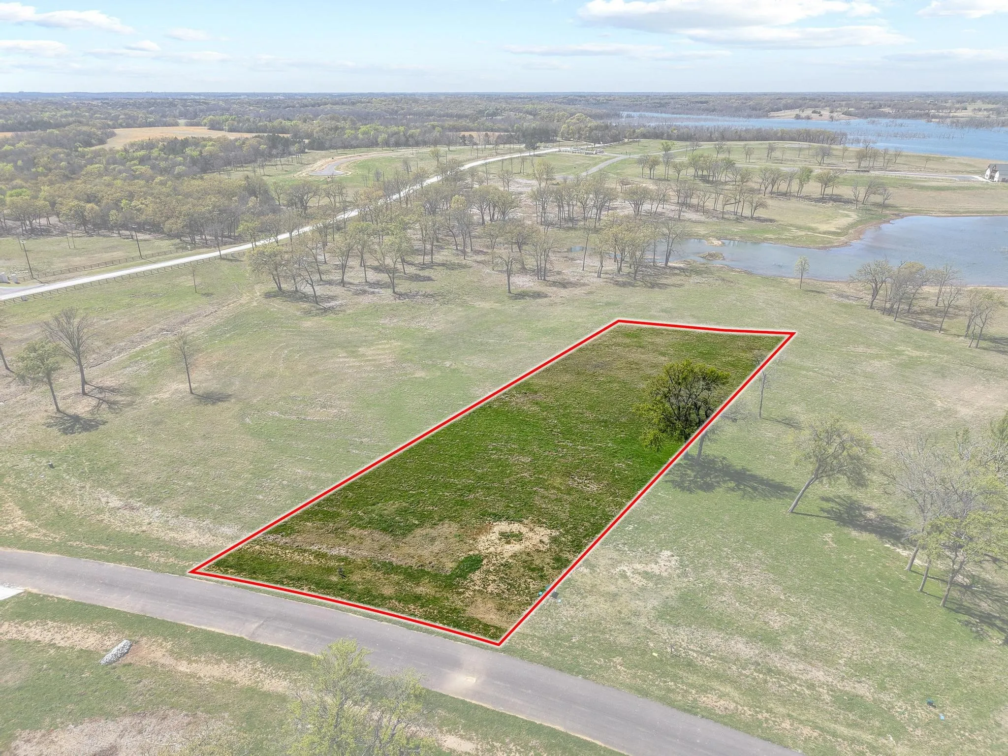 Unimproved Land For Sale in Fannin County , 237 Lakeshore Terrace, Windom, Texas 75492, 0, 0, Garage spaces, 0 Sqft, built in 0, mls#21056885, Real Estate Agent in Windom, Homes For Sale in Fannin county, Homes For Sale in Windom, Realtor in Windom Texas, Real Estate Brokerage Independent Realty Texas, Luminita Cordes Realtor