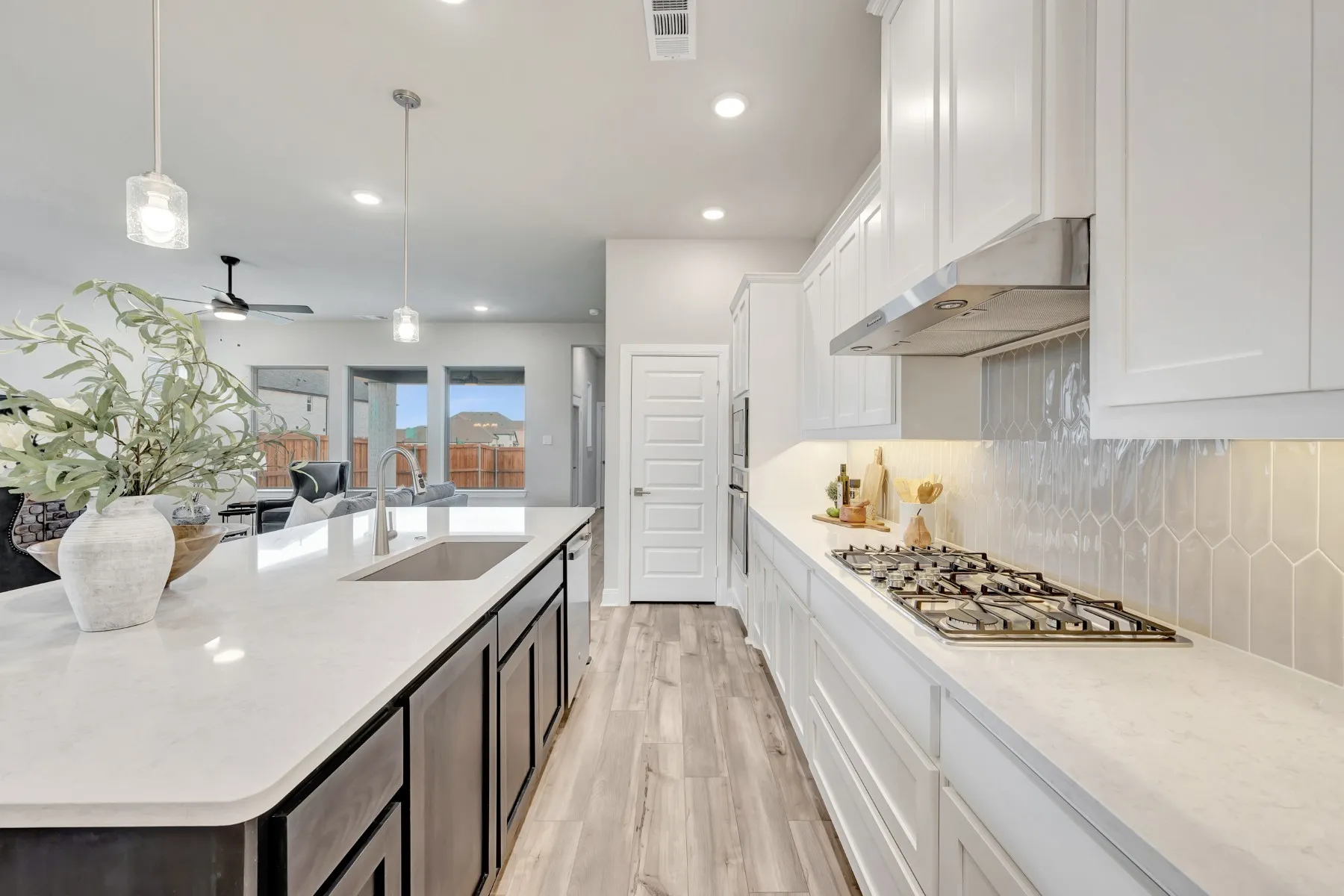 Single Family Residence For Sale in Kaufman County , 9544 Talia Boulevard, Mesquite, Texas 75126, 4 Bedroom, 3 Bathroom, 2 Garage spaces, 2,292 Sqft, built in 2025, mls#21060734, Real Estate Agent in Mesquite, Homes For Sale in Kaufman county, Homes For Sale in Mesquite, Realtor in Mesquite Texas, Real Estate Brokerage Independent Realty Texas, Luminita Cordes Realtor