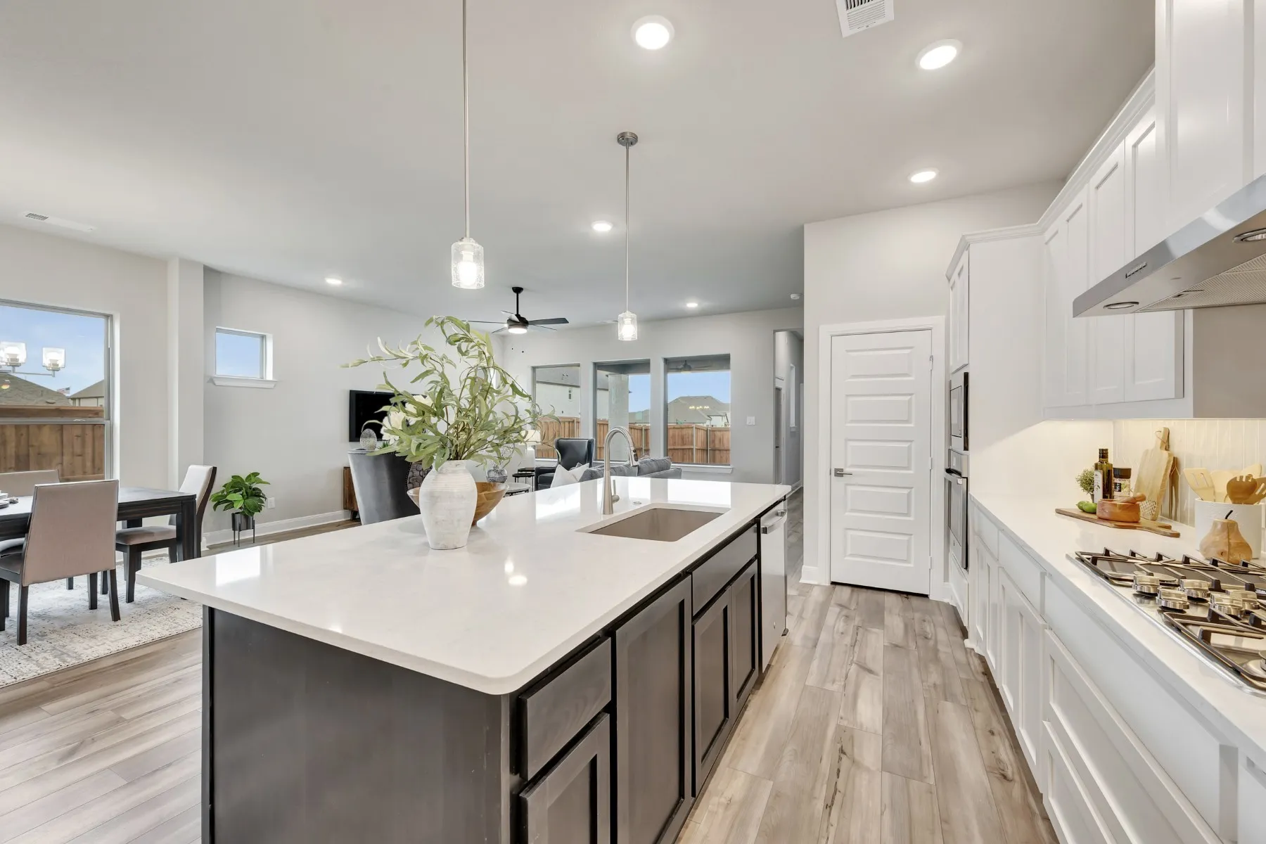 Single Family Residence For Sale in Kaufman County , 9544 Talia Boulevard, Mesquite, Texas 75126, 4 Bedroom, 3 Bathroom, 2 Garage spaces, 2,292 Sqft, built in 2025, mls#21060734, Real Estate Agent in Mesquite, Homes For Sale in Kaufman county, Homes For Sale in Mesquite, Realtor in Mesquite Texas, Real Estate Brokerage Independent Realty Texas, Luminita Cordes Realtor