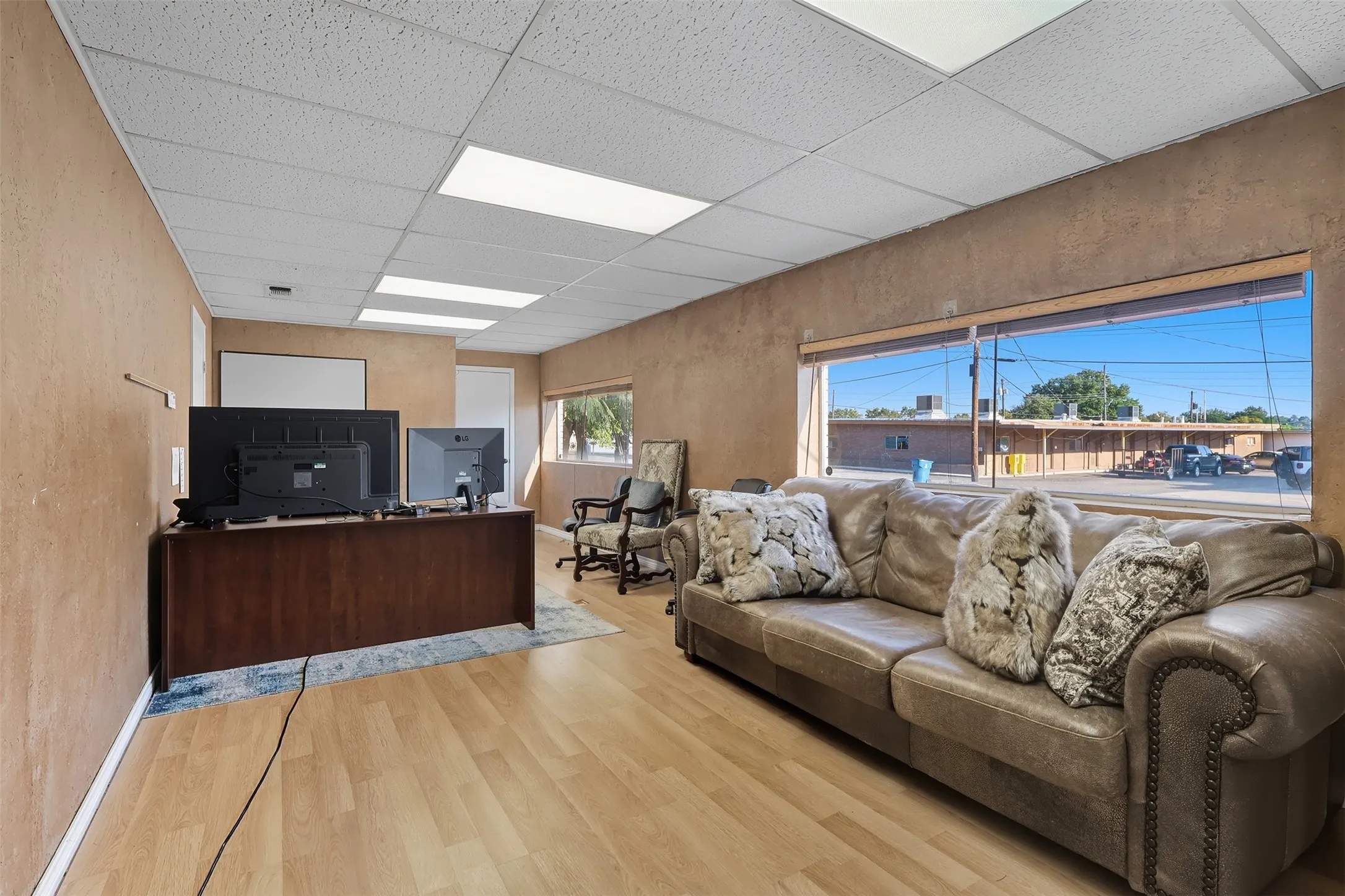 Office For Sale in Titus County , 312-314 W Alabama Street, Mt Pleasant, Texas 75455, 0, 0, Garage spaces, 0 Sqft, built in 1974, Preowned, mls#21061693, Real Estate Agent in Mt Pleasant, Homes For Sale in Titus county, Homes For Sale in Mt Pleasant, Realtor in Mt Pleasant Texas, Real Estate Brokerage Independent Realty Texas, Luminita Cordes Realtor