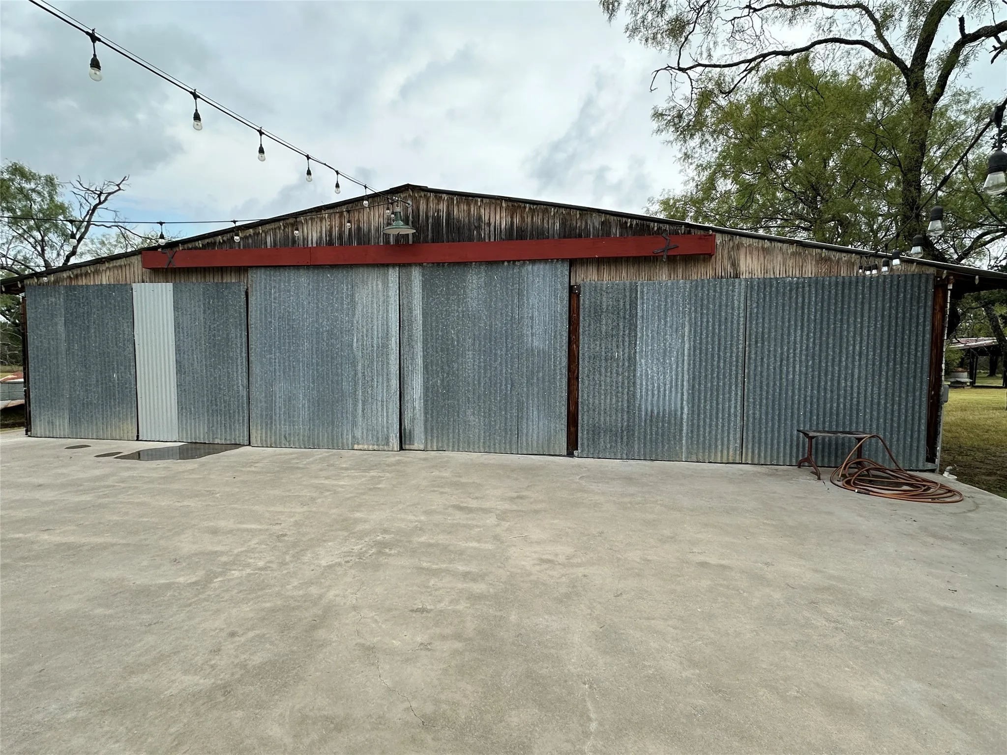 Improved Land For Sale in Bosque County , 3739 CR 2160, Iredell, Texas 76649, 0, 0, Garage spaces, 0 Sqft, built in 2015, mls#21062055, Real Estate Agent in Iredell, Homes For Sale in Bosque county, Homes For Sale in Iredell, Realtor in Iredell Texas, Real Estate Brokerage Independent Realty Texas, Luminita Cordes Realtor
