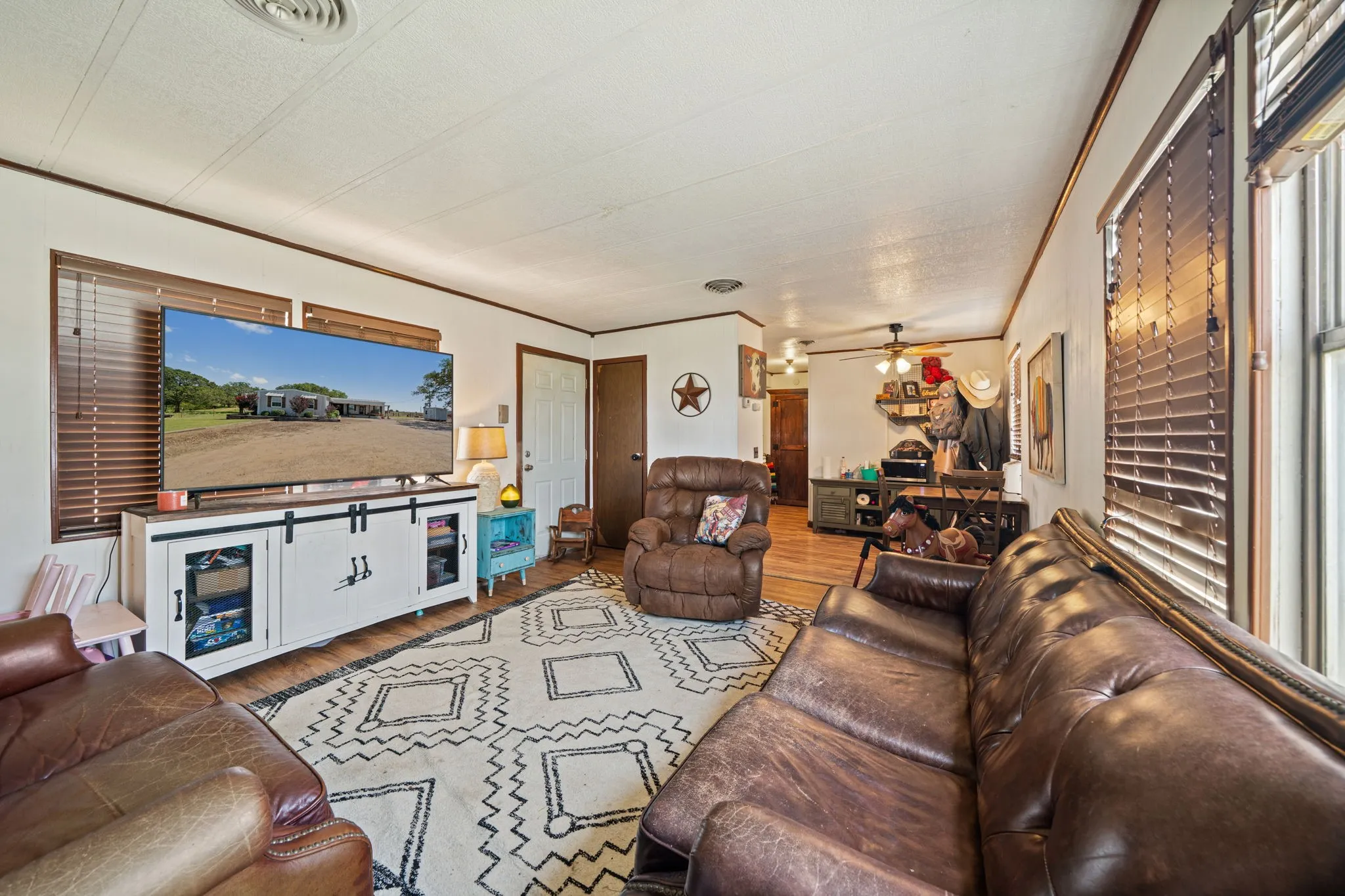 Living area of mobile