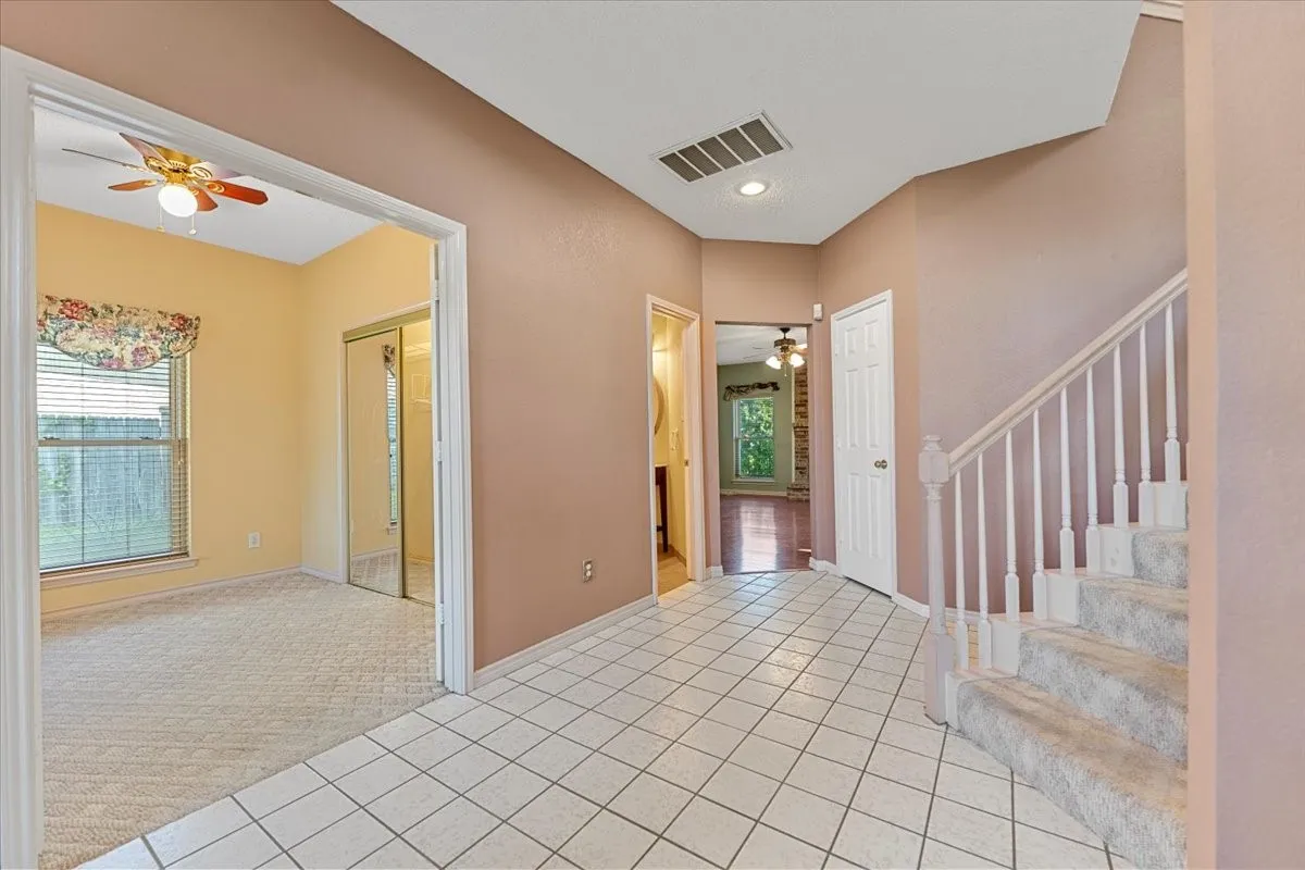Single Family Residence For Rent in Collin County , 6752 Macintosh Drive, Plano, Texas 75023, 4 Bedroom, 3 Bathroom, 2 Garage spaces, 3,099 Sqft, built in 1989, Preowned, mls#21061412, Real Estate Agent in Plano, Homes For Rent in Collin county, Homes For Rent in Plano, Realtor in Plano Texas, Real Estate Brokerage Independent Realty Texas, Luminita Cordes Realtor