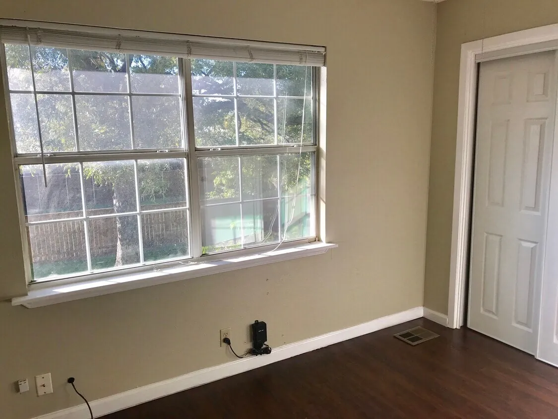 212 Austin- Bedroom