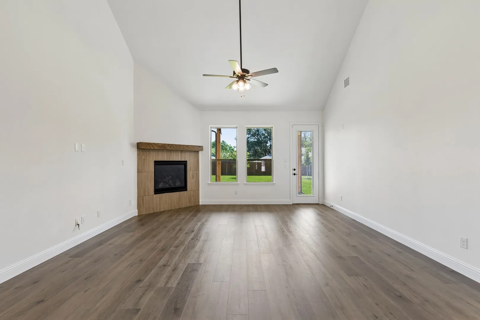 Single Family Residence For Sale in Tarrant County , 5704 Glynda, North Richland Hills, Texas 76180, 5 Bedroom, 4 Bathroom, 2 Garage spaces, 3,426 Sqft, built in 2025, New Construction - Incomplete, mls#21062900, Real Estate Agent in North Richland Hills, Homes For Sale in Tarrant county, Homes For Sale in North Richland Hills, Realtor in North Richland Hills Texas, Real Estate Brokerage Independent Realty Texas, Luminita Cordes Realtor