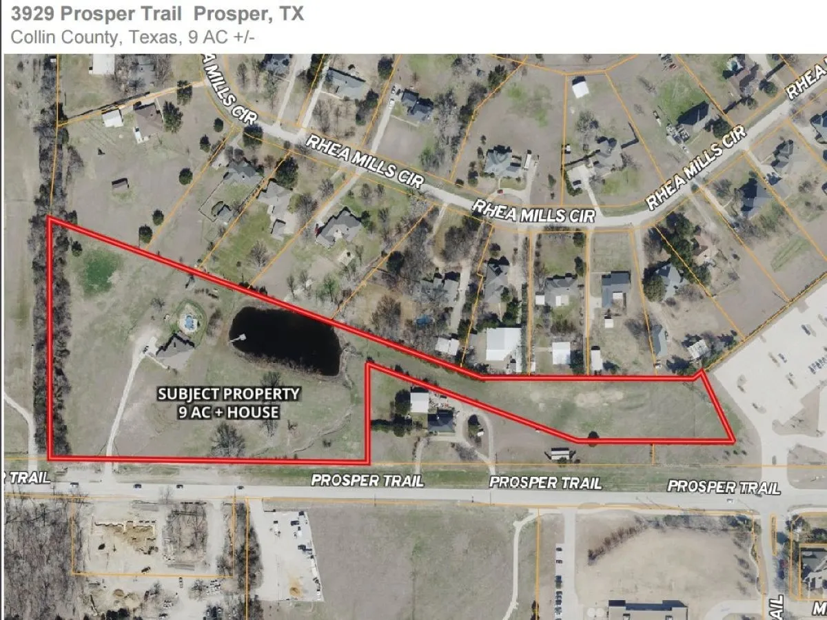 Aerial overview of property's location with property parcel outlined