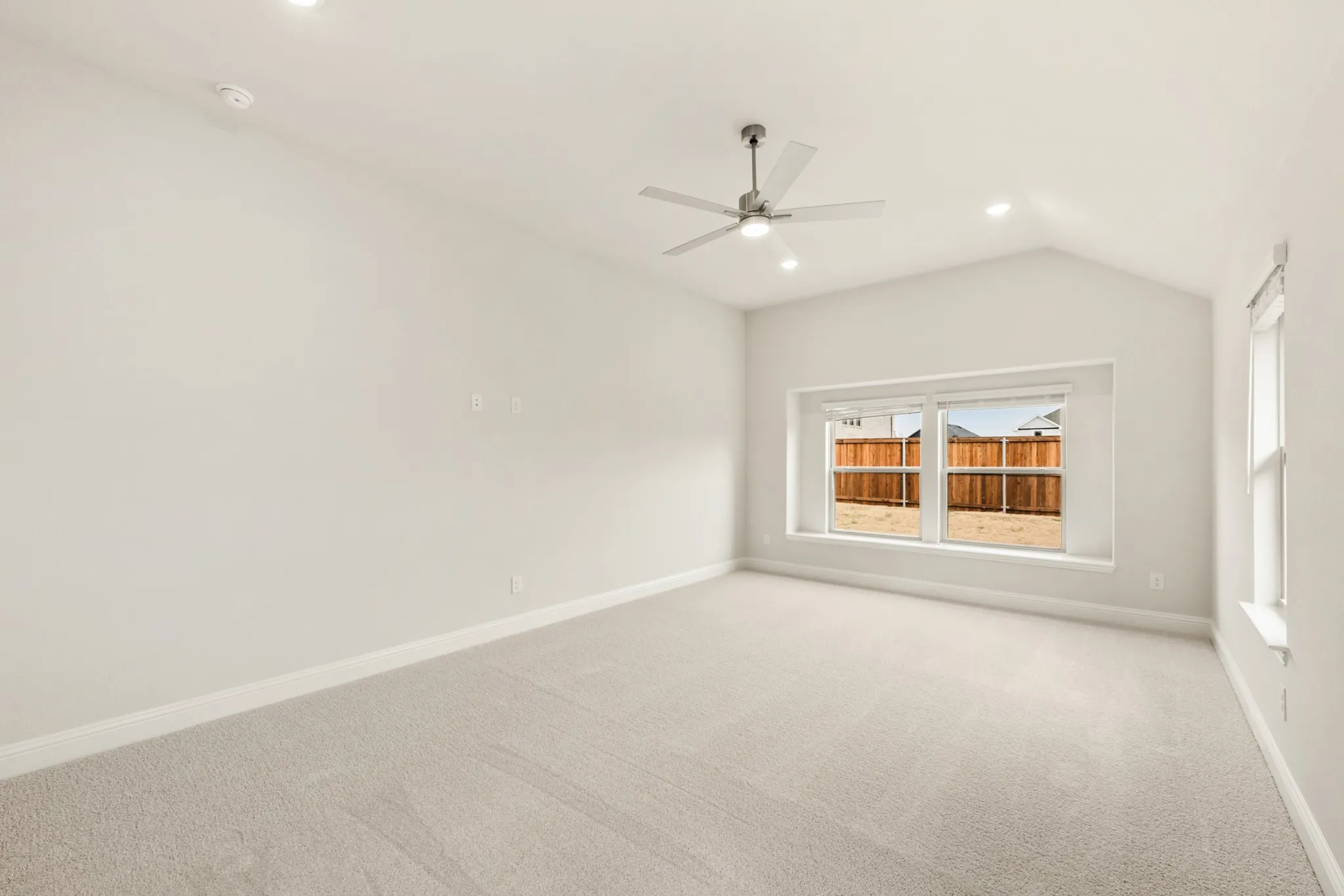 Single Family Residence For Sale in Rockwall County , 1025 Bearing Street, Royse City, Texas 75189, 3 Bedroom, 3 Bathroom, 2 Garage spaces, 2,102 Sqft, built in 2025, New Construction - Complete, mls#21063152, Real Estate Agent in Royse City, Homes For Sale in Rockwall county, Homes For Sale in Royse City, Realtor in Royse City Texas, Real Estate Brokerage Independent Realty Texas, Luminita Cordes Realtor