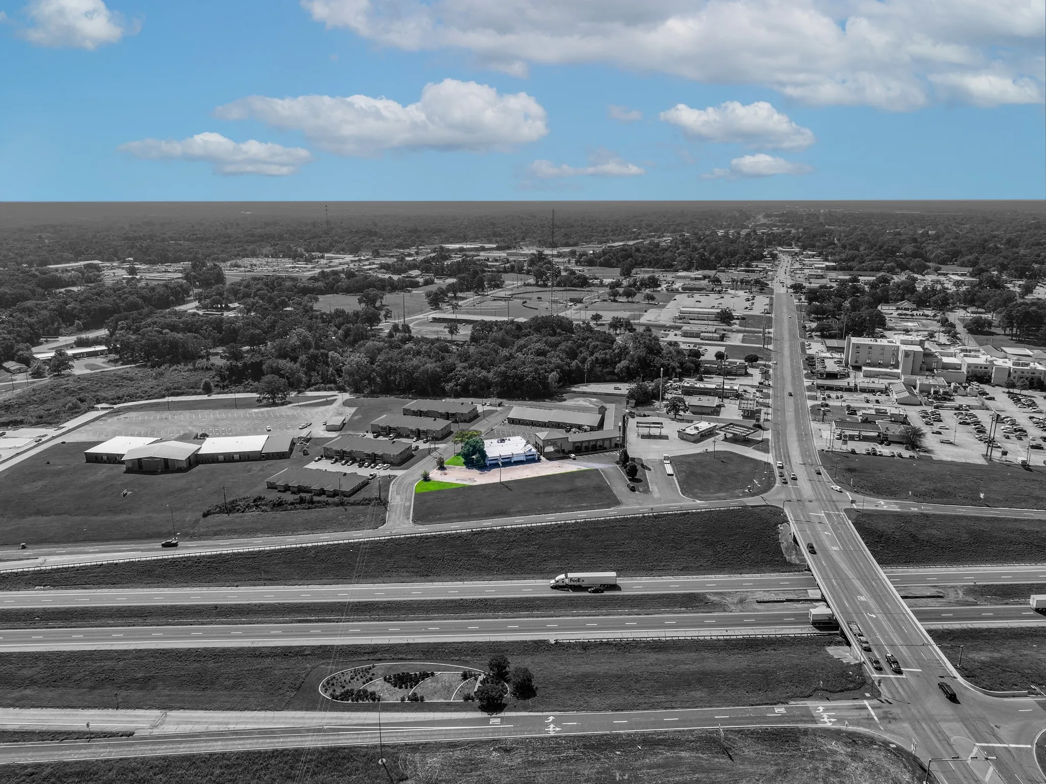 Retail For Sale in Titus County , 108 E Burton Road, Mt Pleasant, Texas 75455, 0, 0, Garage spaces, 0 Sqft, built in 1975, Preowned, mls#21062802, Real Estate Agent in Mt Pleasant, Homes For Sale in Titus county, Homes For Sale in Mt Pleasant, Realtor in Mt Pleasant Texas, Real Estate Brokerage Independent Realty Texas, Luminita Cordes Realtor