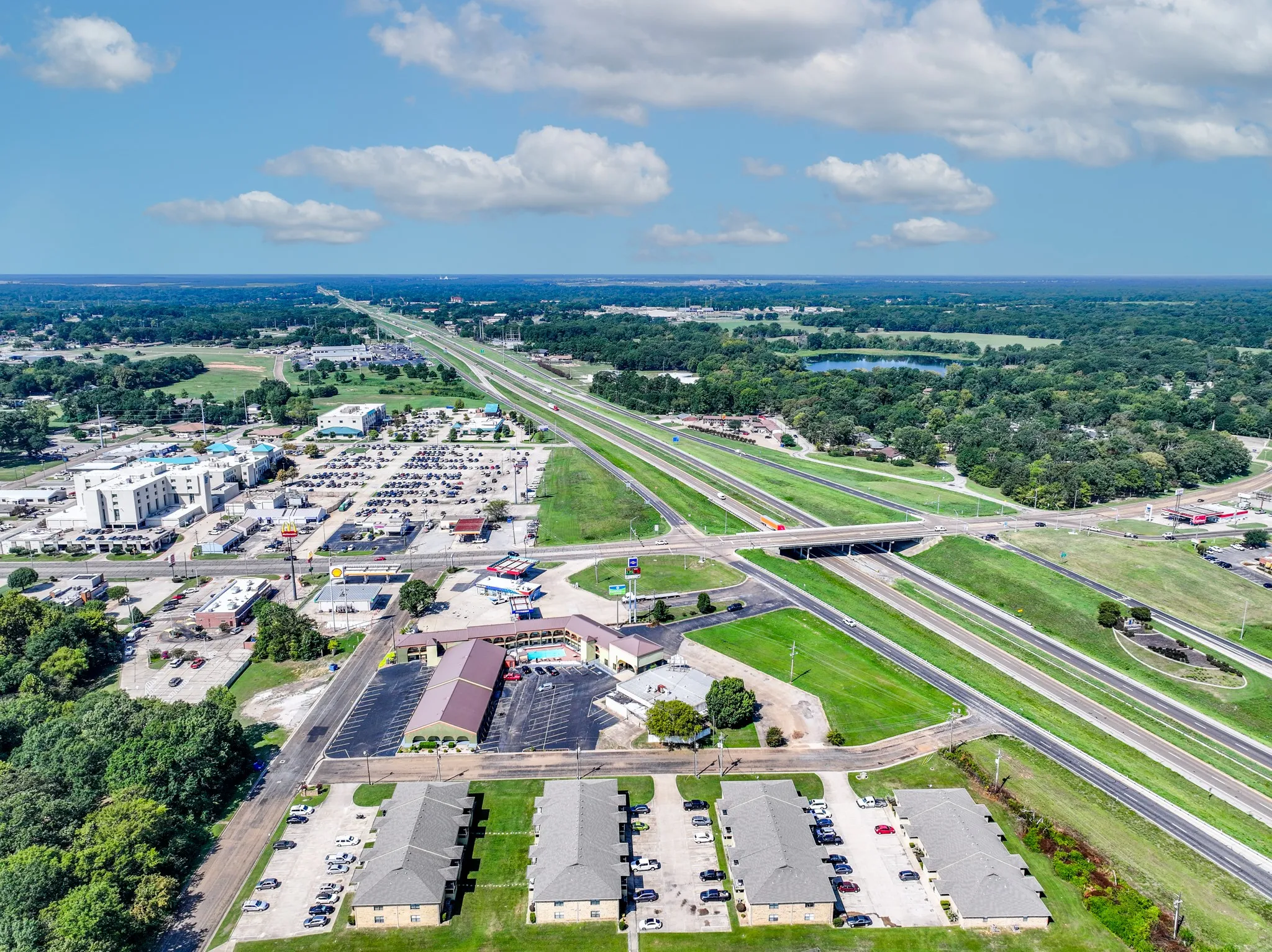 Retail For Sale in Titus County , 108 E Burton Road, Mt Pleasant, Texas 75455, 0, 0, Garage spaces, 0 Sqft, built in 1975, Preowned, mls#21062802, Real Estate Agent in Mt Pleasant, Homes For Sale in Titus county, Homes For Sale in Mt Pleasant, Realtor in Mt Pleasant Texas, Real Estate Brokerage Independent Realty Texas, Luminita Cordes Realtor