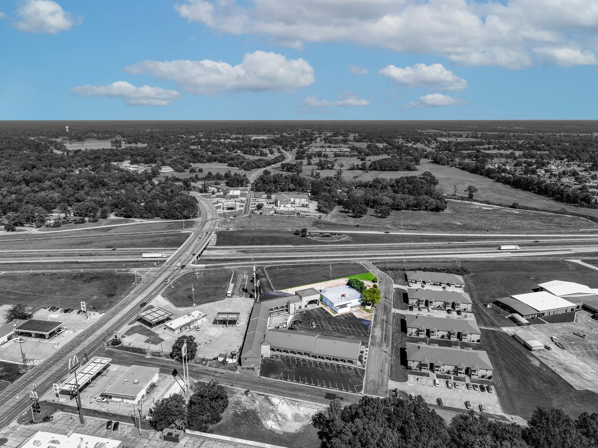 Retail For Sale in Titus County , 108 E Burton Road, Mt Pleasant, Texas 75455, 0, 0, Garage spaces, 0 Sqft, built in 1975, Preowned, mls#21062802, Real Estate Agent in Mt Pleasant, Homes For Sale in Titus county, Homes For Sale in Mt Pleasant, Realtor in Mt Pleasant Texas, Real Estate Brokerage Independent Realty Texas, Luminita Cordes Realtor