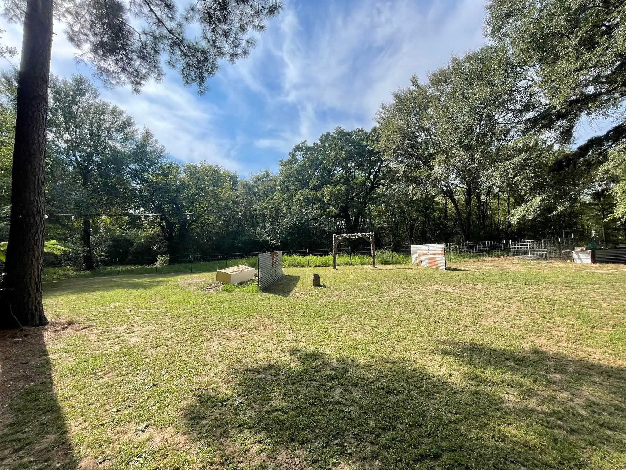 Manufactured Home For Sale in Anderson County , 16399 N US Highway 287, Tennessee Colony, Texas 75861, 0, 1 Bathroom, Garage spaces, 1,914 Sqft, built in 1980, mls#21061899, Real Estate Agent in Tennessee Colony, Homes For Sale in Anderson county, Homes For Sale in Tennessee Colony, Realtor in Tennessee Colony Texas, Real Estate Brokerage Independent Realty Texas, Luminita Cordes Realtor