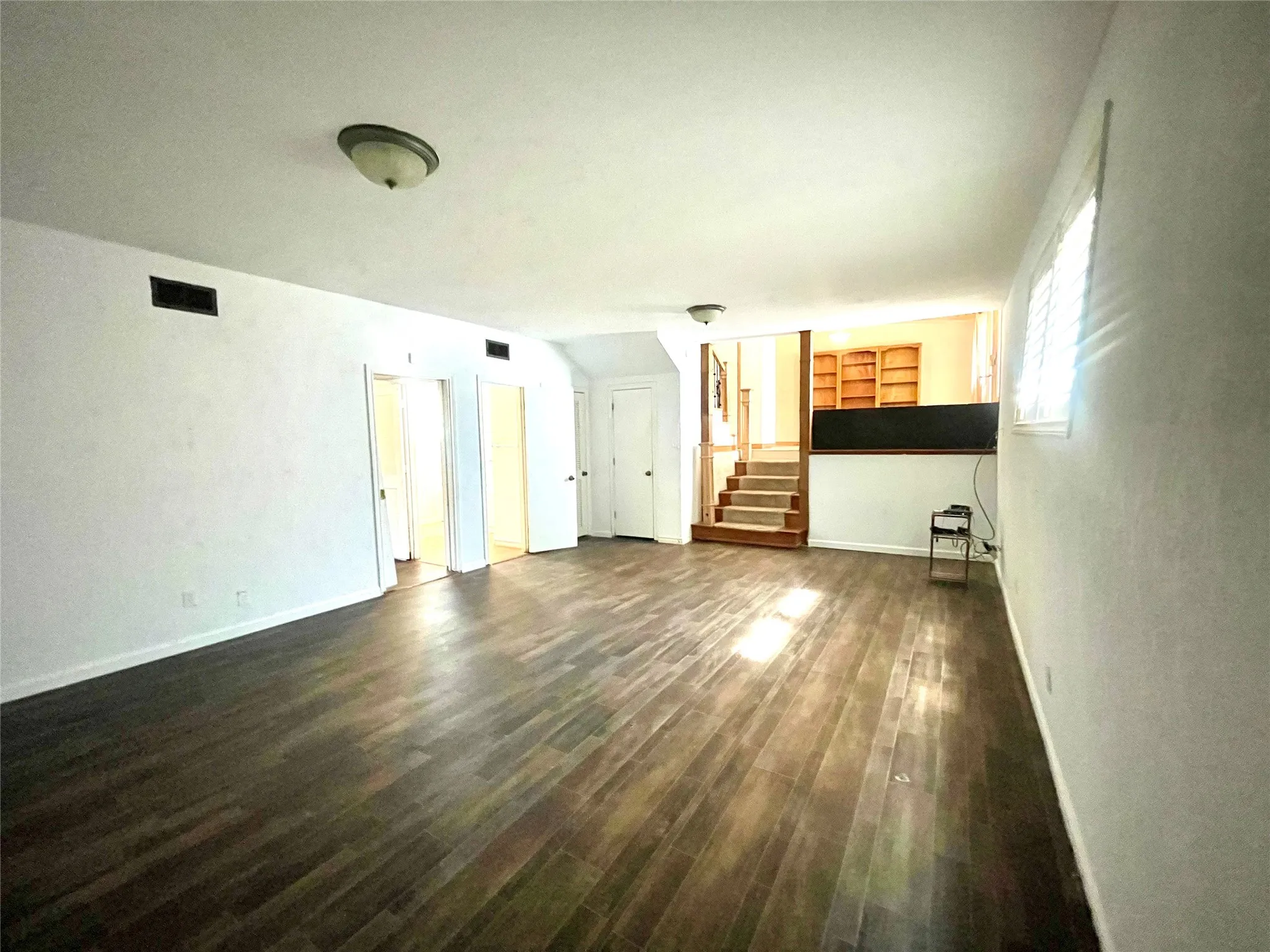 Single Family Residence For Sale in Hardeman County , 500 Green Street, Quanah, Texas 79252, 3 Bedroom, 1 Bathroom, 2 Garage spaces, 2,224 Sqft, built in 1977, mls#21063586, Real Estate Agent in Quanah, Homes For Sale in Hardeman county, Homes For Sale in Quanah, Realtor in Quanah Texas, Real Estate Brokerage Independent Realty Texas, Luminita Cordes Realtor