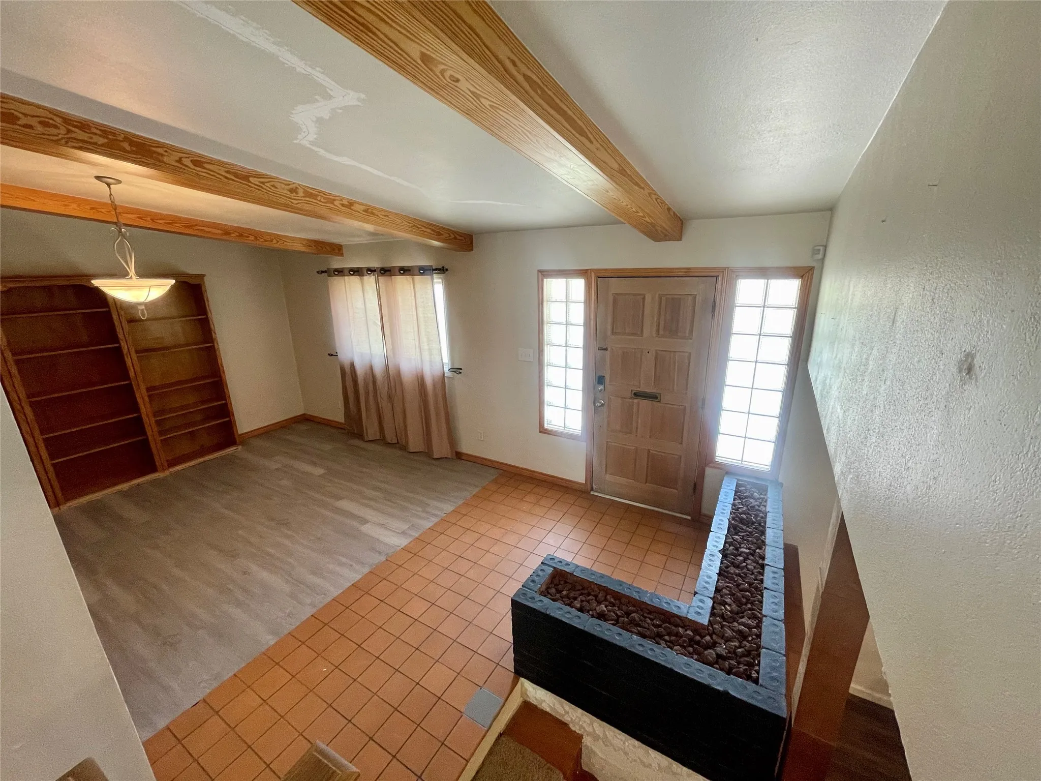 Single Family Residence For Sale in Hardeman County , 500 Green Street, Quanah, Texas 79252, 3 Bedroom, 1 Bathroom, 2 Garage spaces, 2,224 Sqft, built in 1977, mls#21063586, Real Estate Agent in Quanah, Homes For Sale in Hardeman county, Homes For Sale in Quanah, Realtor in Quanah Texas, Real Estate Brokerage Independent Realty Texas, Luminita Cordes Realtor